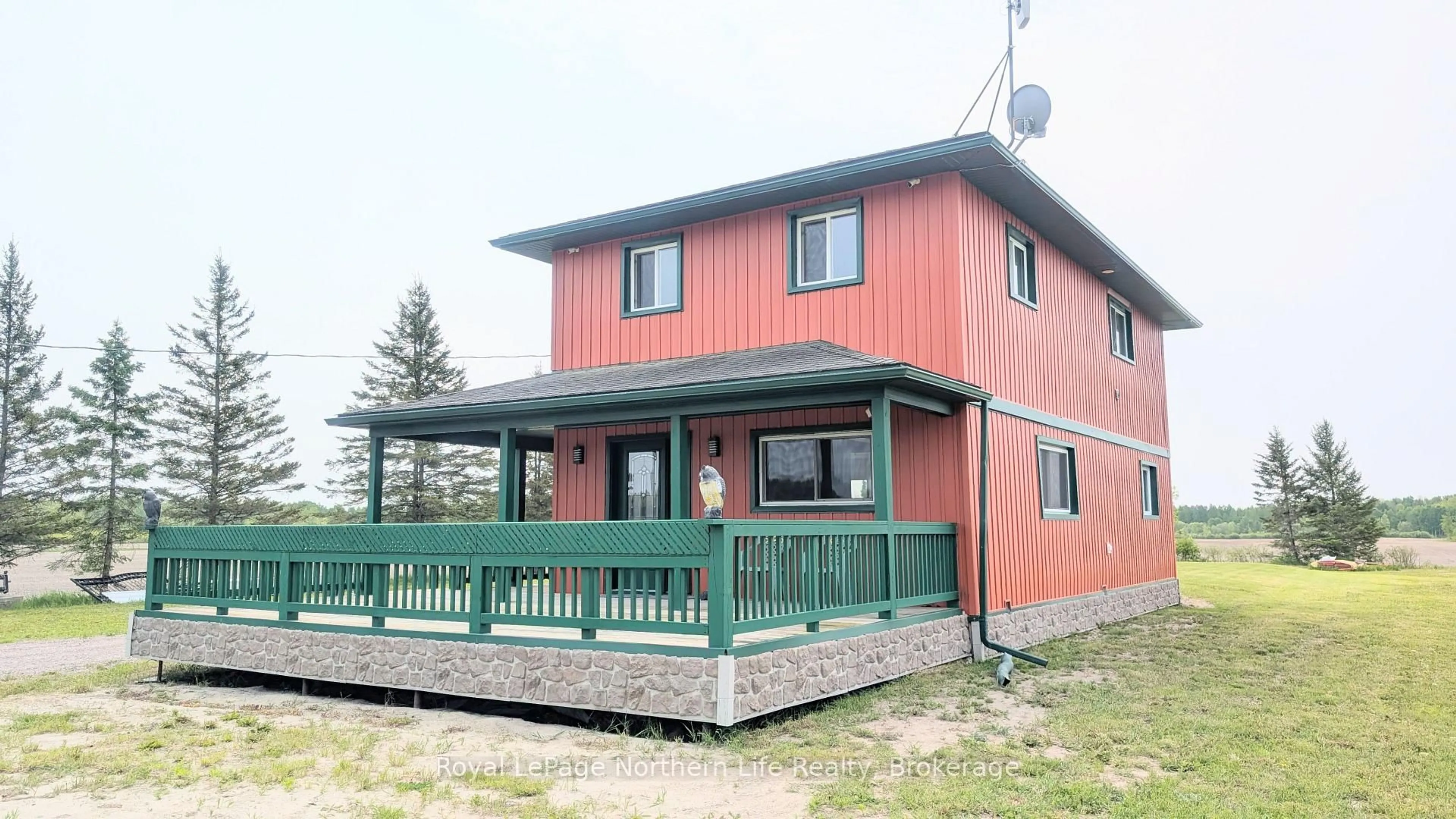 Home with vinyl exterior material, building for 1234 Levac Rd, West Nipissing Ontario P0H 1G0