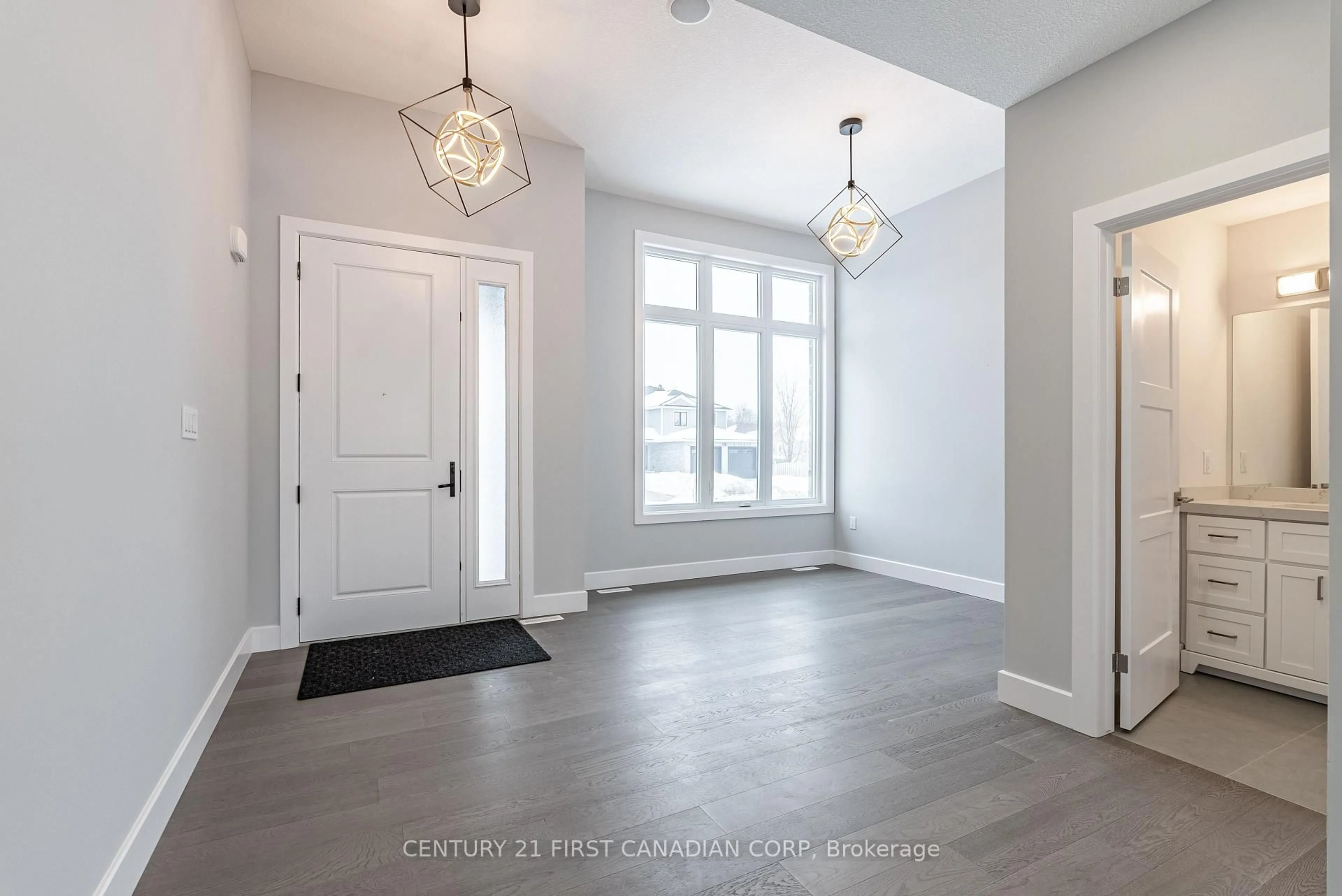 Indoor entryway for 15 Greene St, South Huron Ontario N0M 1S2