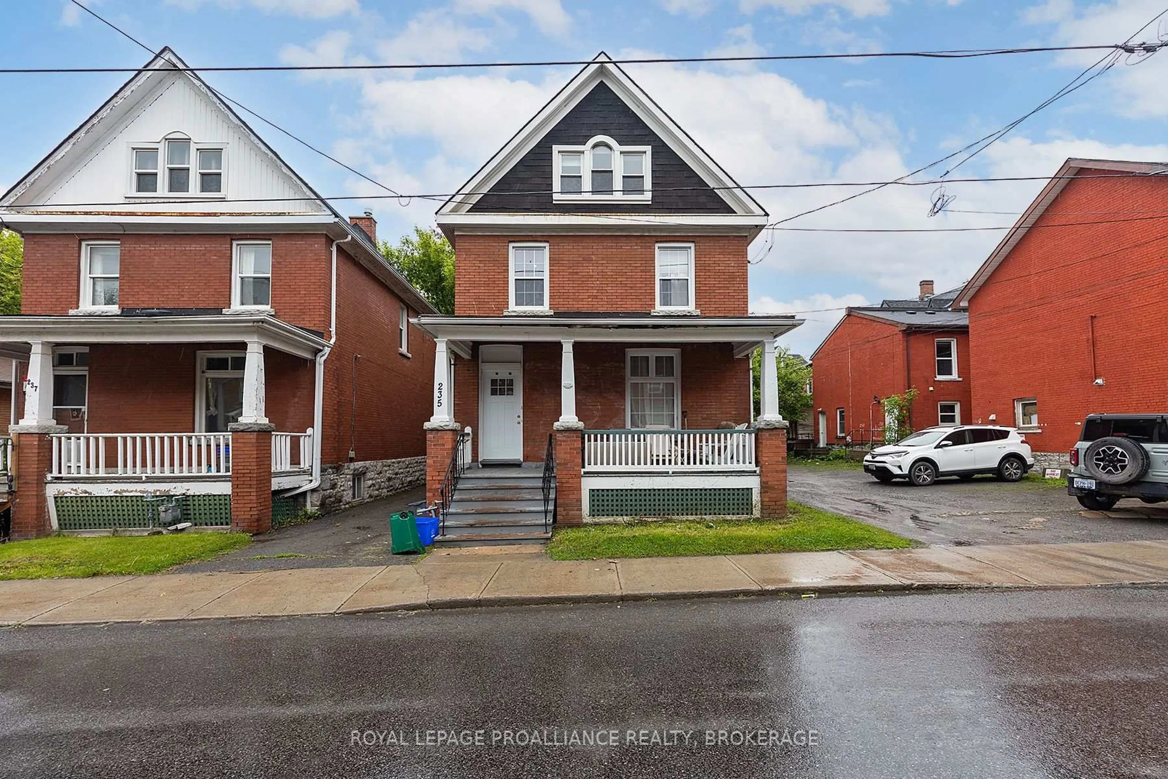 Home with brick exterior material, street for 235 William St, Kingston Ontario K7L 2E5