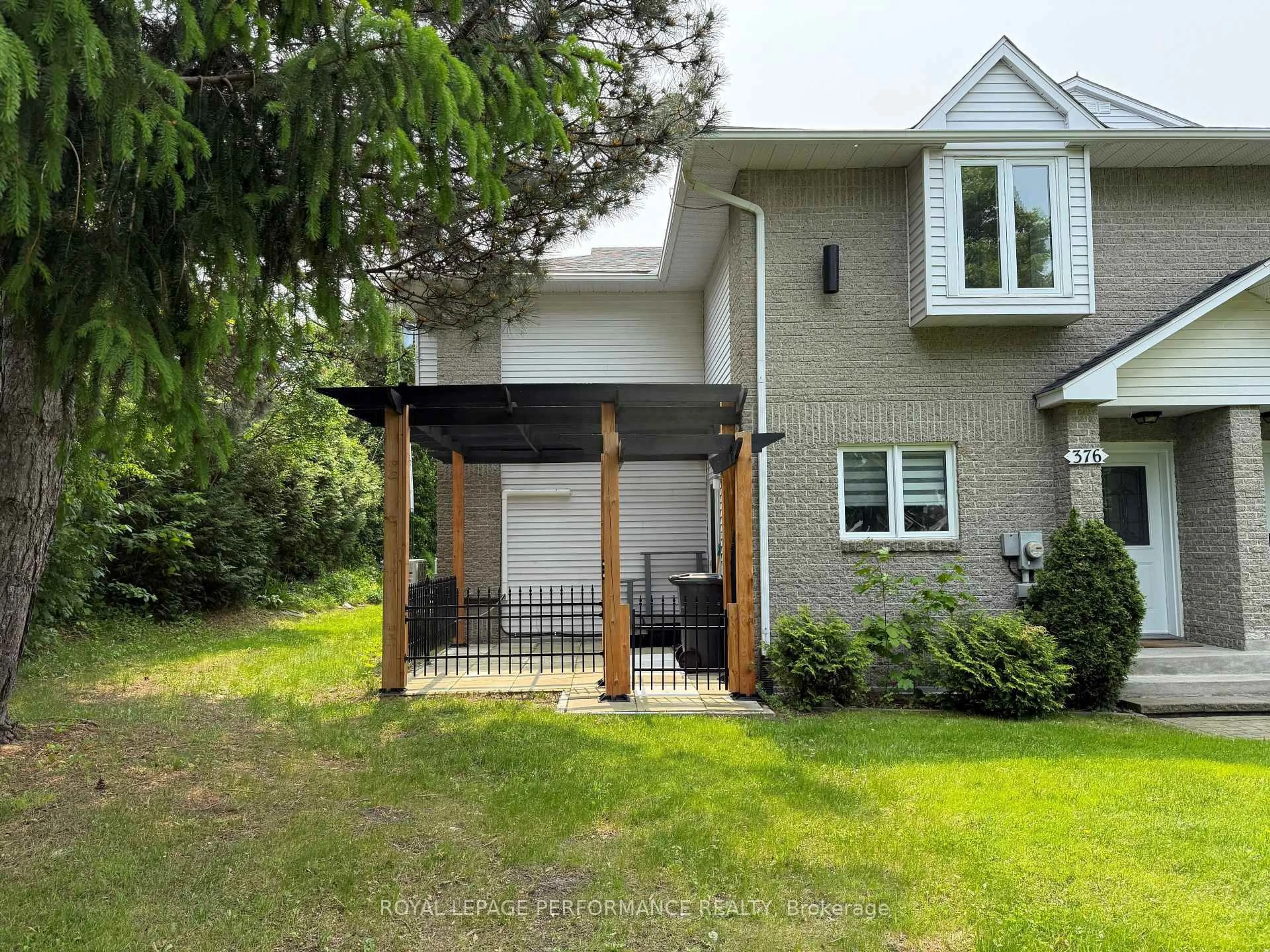 Unknown for 376 Cecile Blvd, Hawkesbury Ontario K6A 3L5