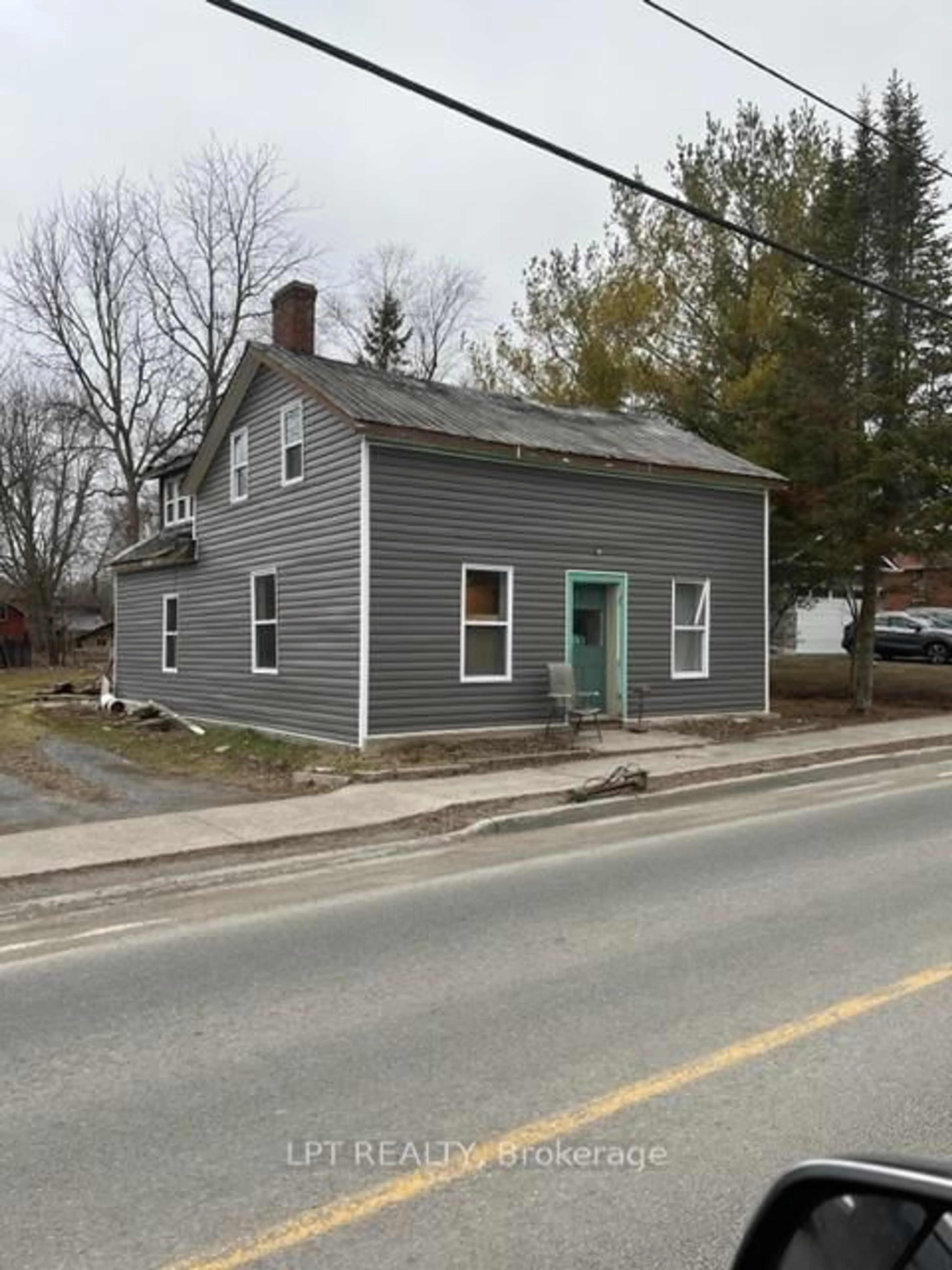 Unknown for 474 Main St, Prince Edward County Ontario K0K 3L0