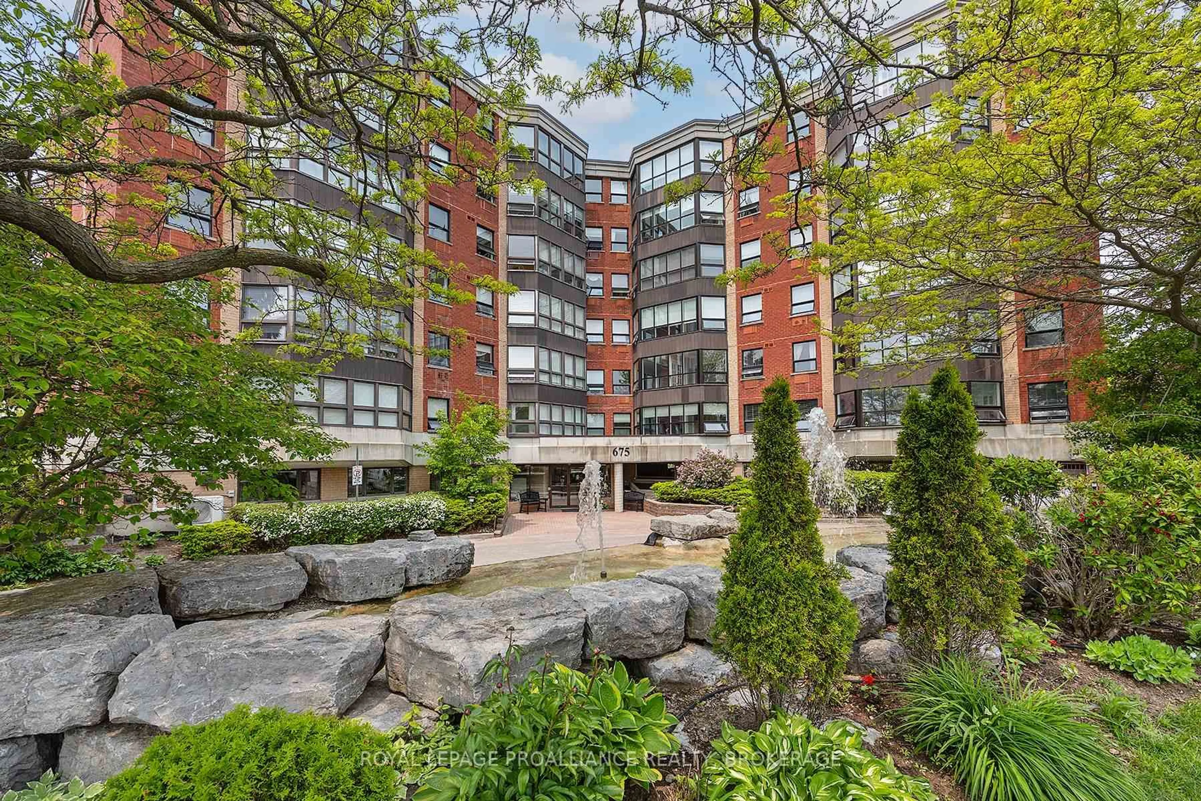 Patio, building for 675 Davis Dr #702, Kingston Ontario K7M 8L5