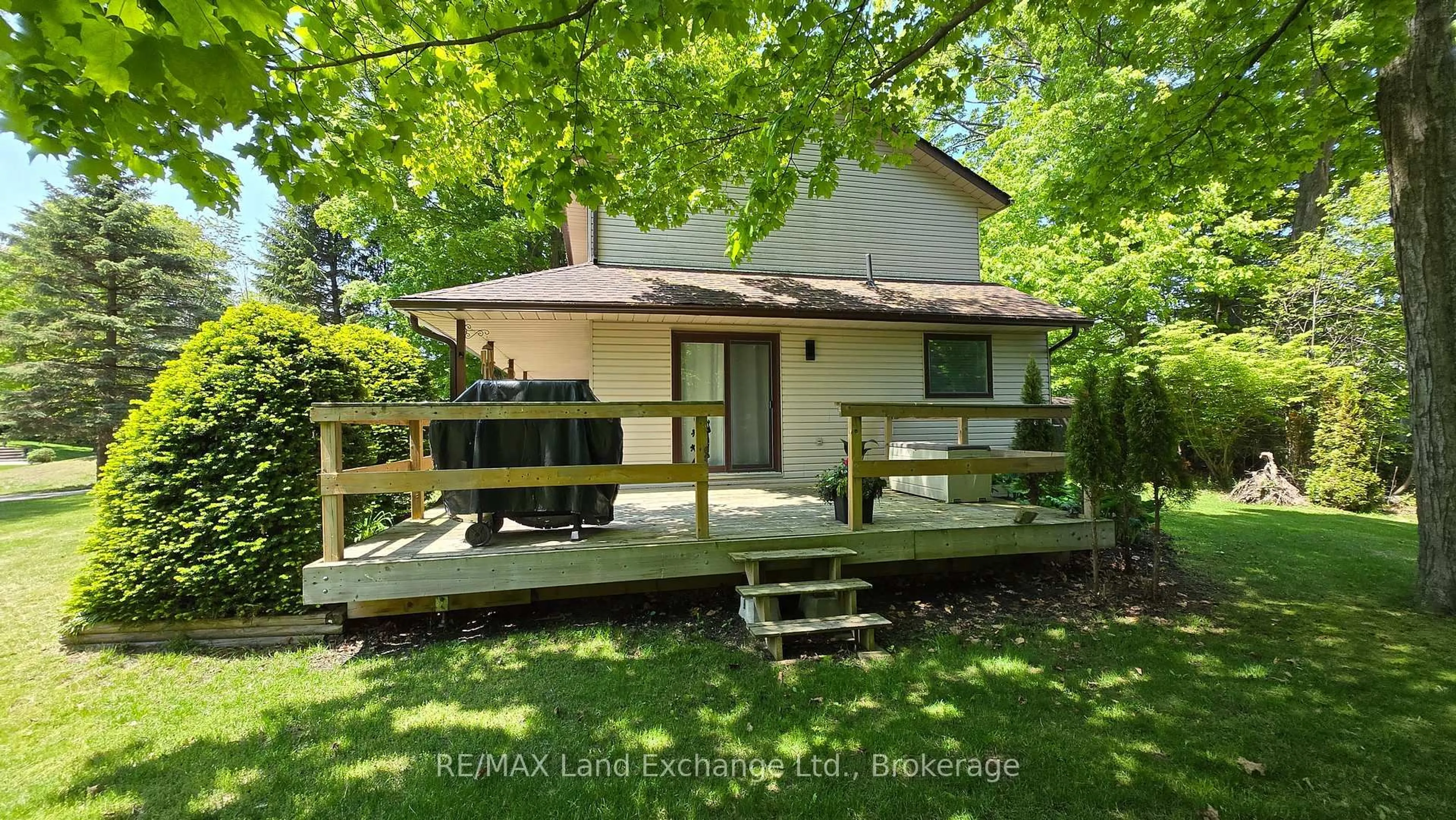 Unknown for 924 Tanglewood Dr, Huron-Kinloss Ontario N2Z 2X3