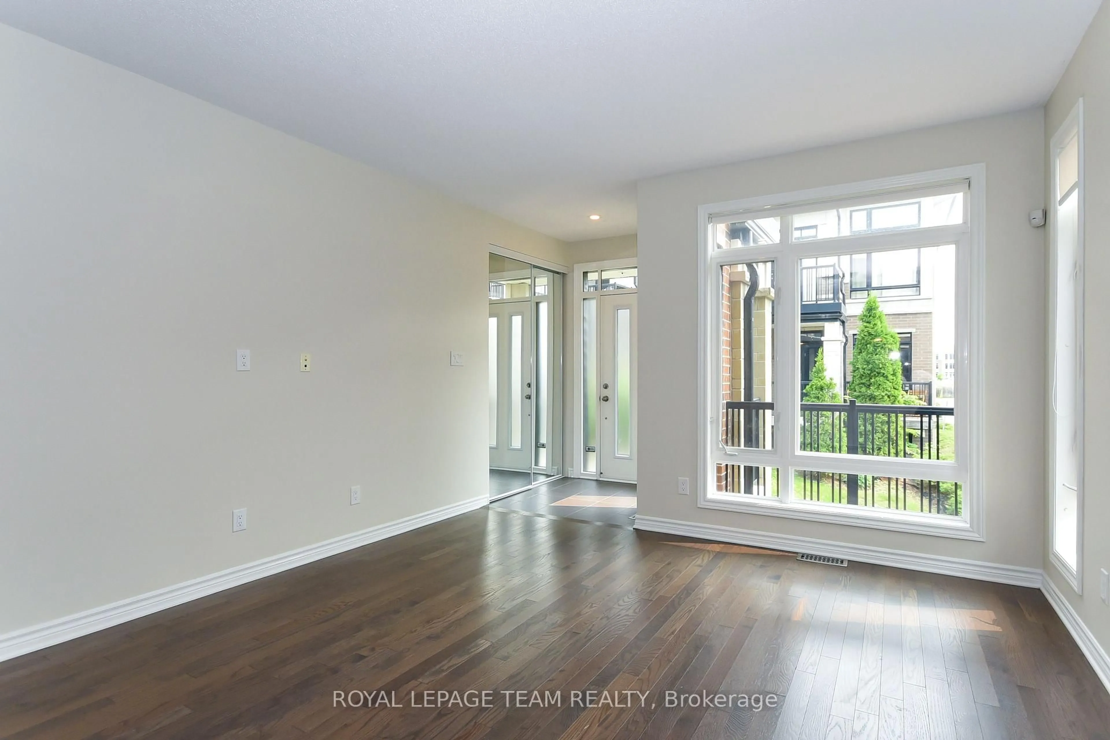 A pic of a room for 200 Pembina Private, Ottawa Ontario K4M 0G9