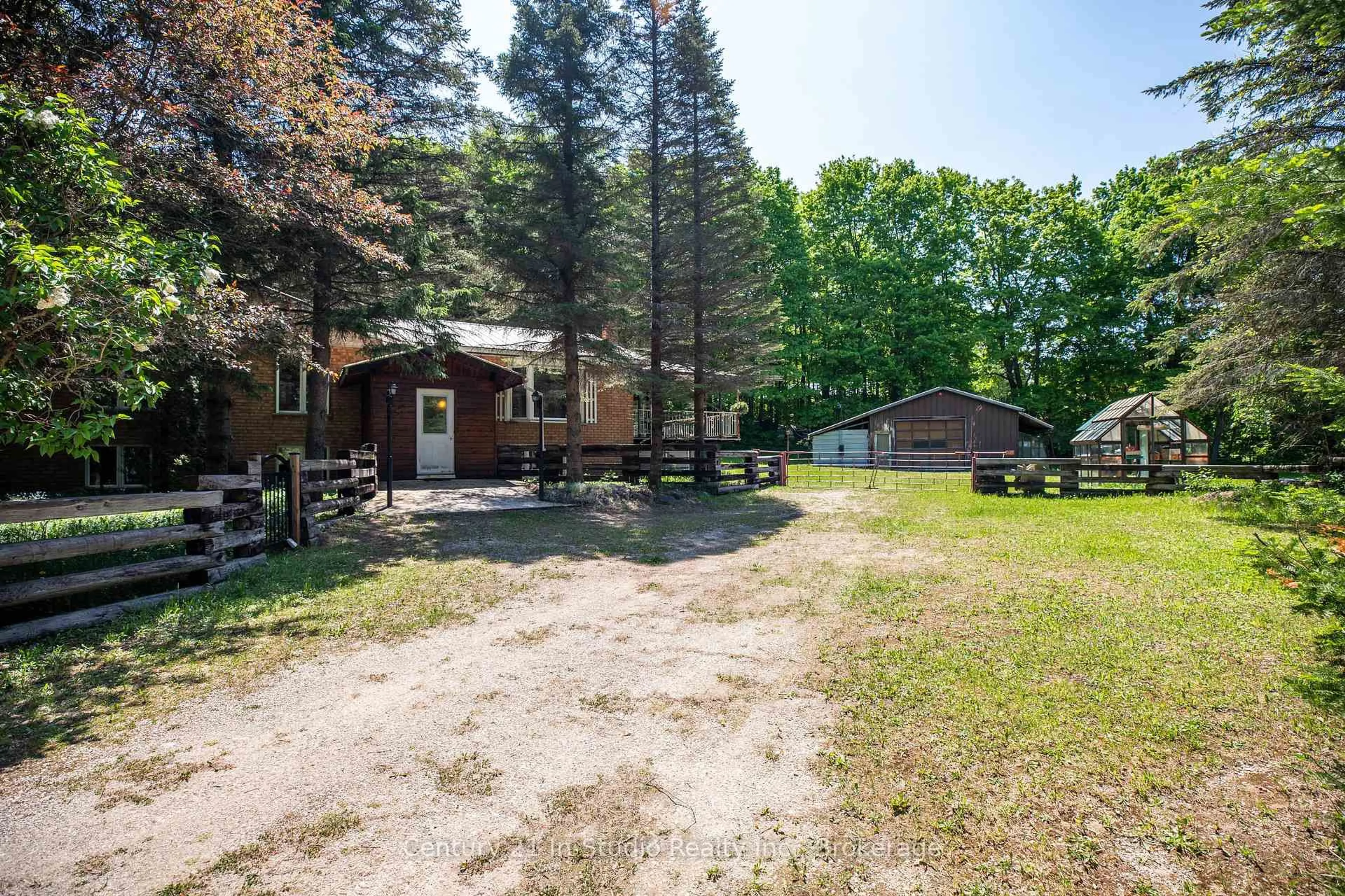 Unknown for 212 Canrobert St, Grey Highlands Ontario N0C 1E0