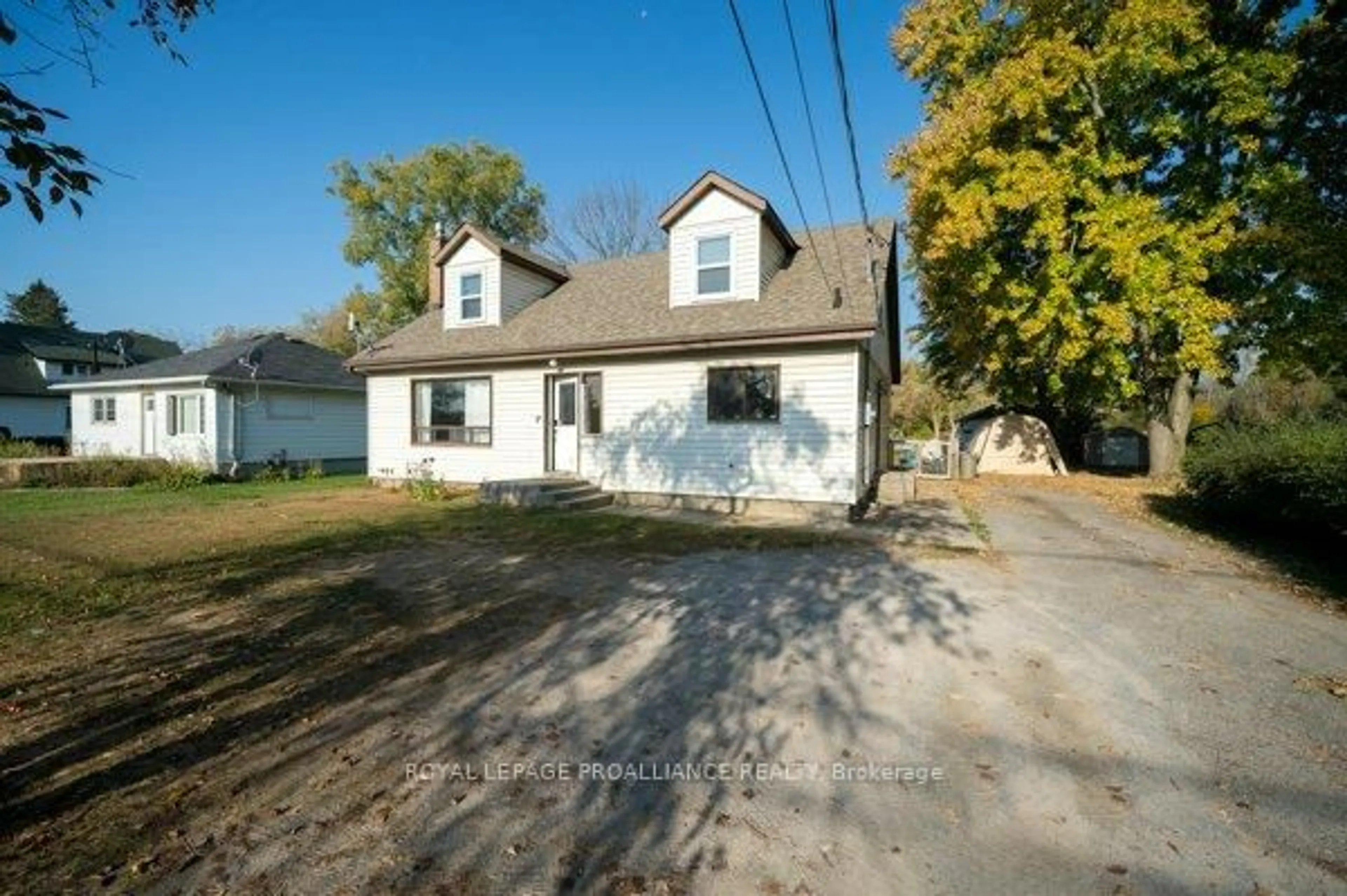 Unknown for 722 Trenton-Frankford Rd, Quinte West Ontario K8V 5P6
