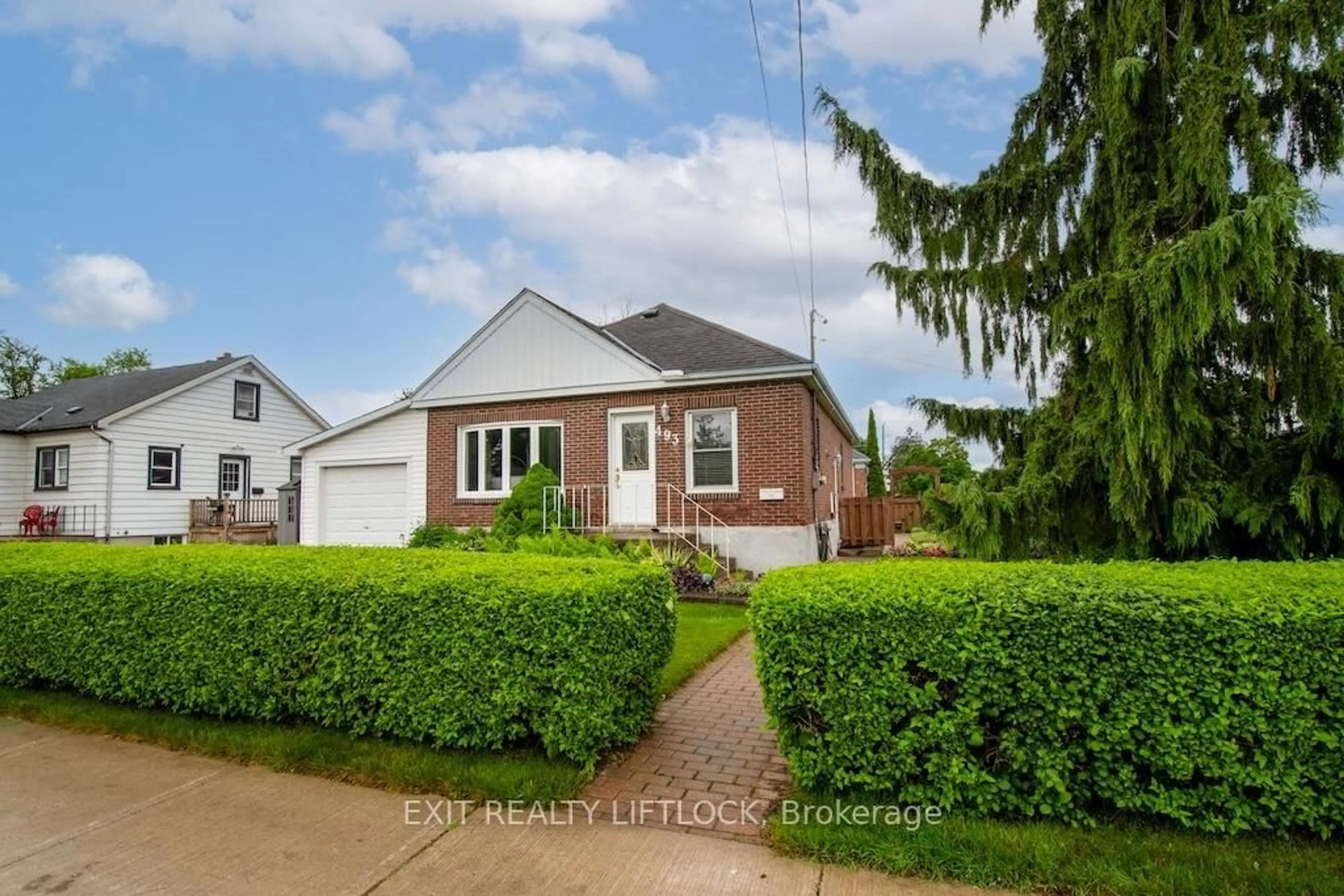 Unknown for 493 Howden St, Peterborough South Ontario K9J 4B2