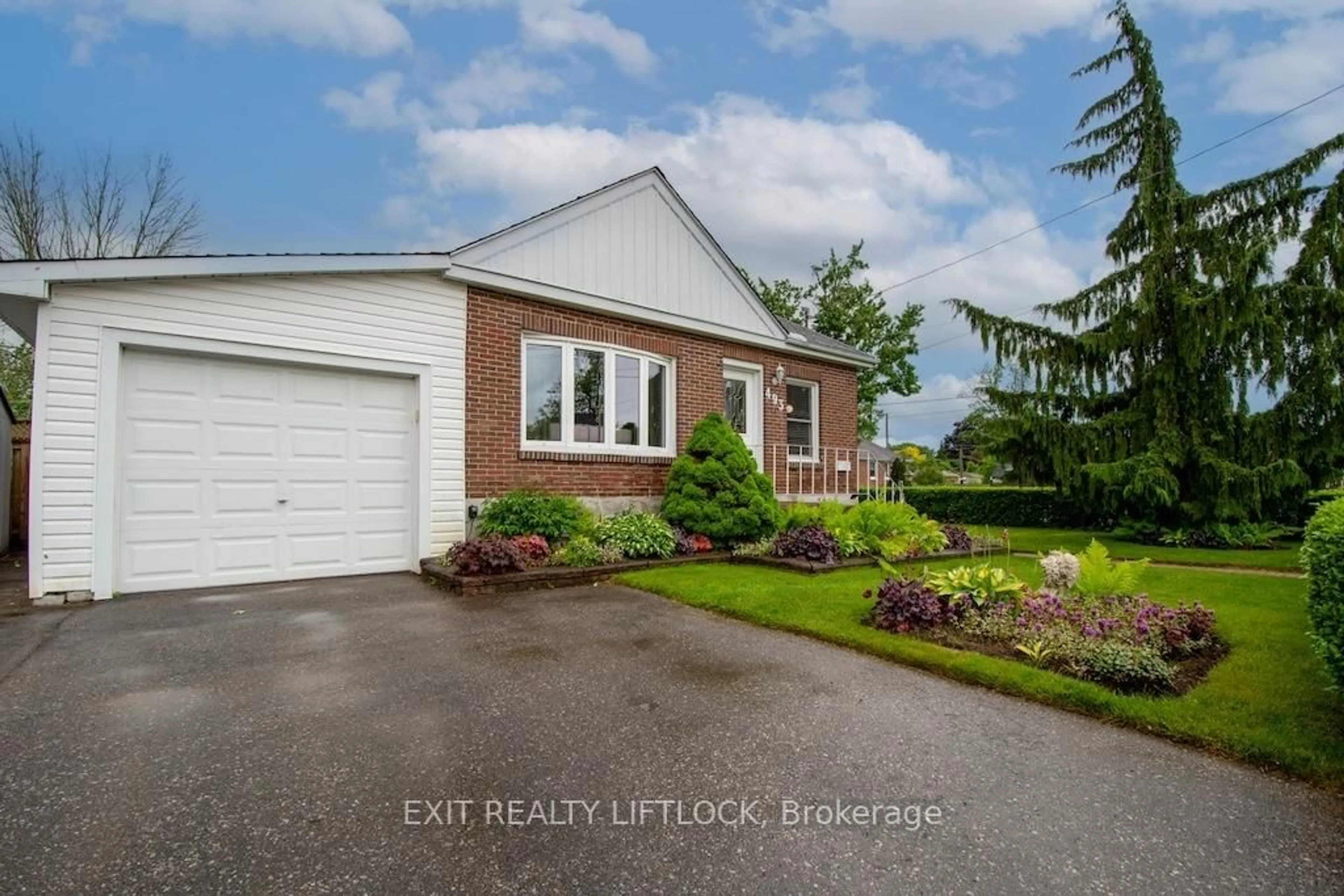 Unknown for 493 Howden St, Peterborough South Ontario K9J 4B2