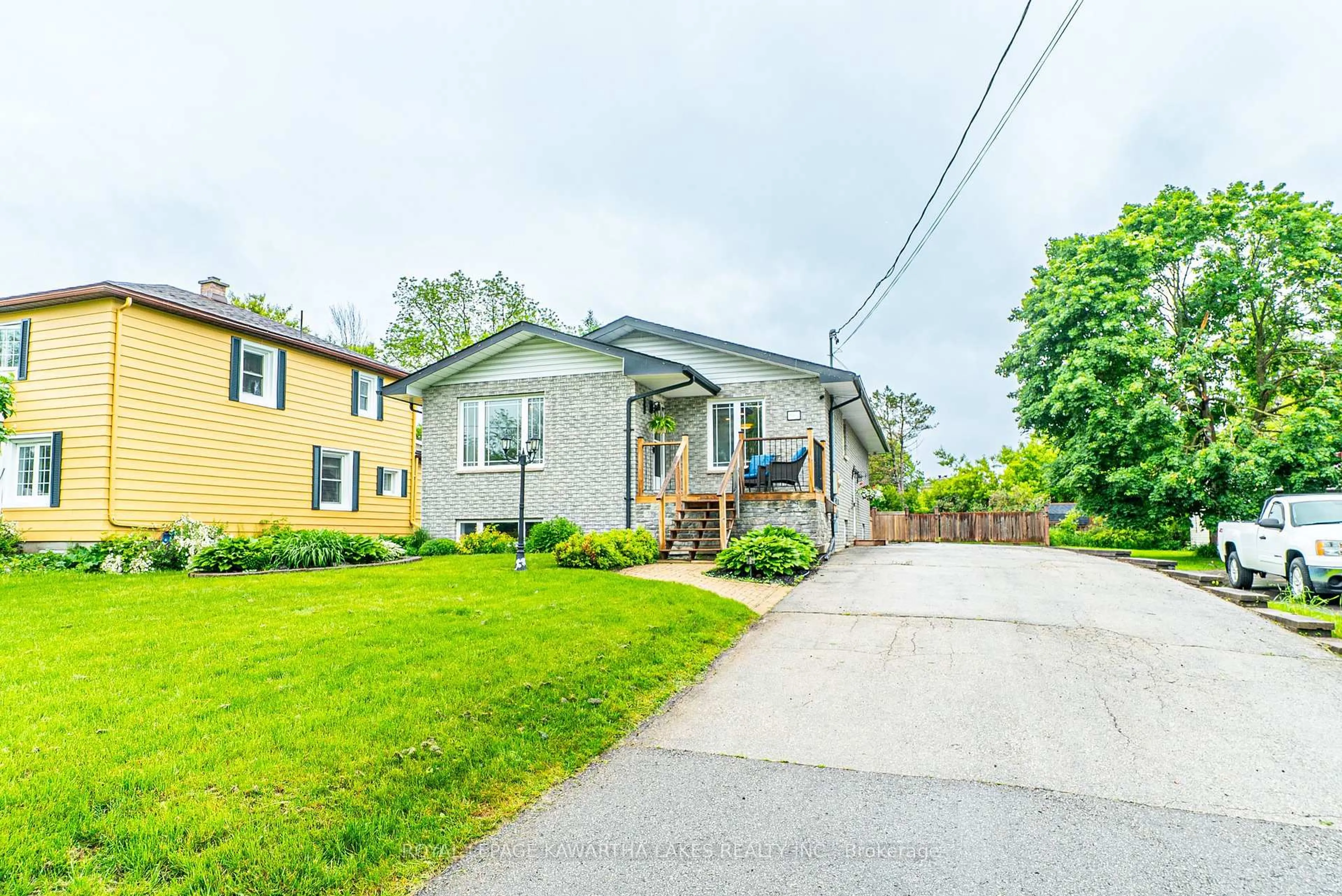 A pic from outside/outdoor area/front of a property/back of a property/a pic from drone, street for 50.5 George St, Kawartha Lakes Ontario K9V 1W5