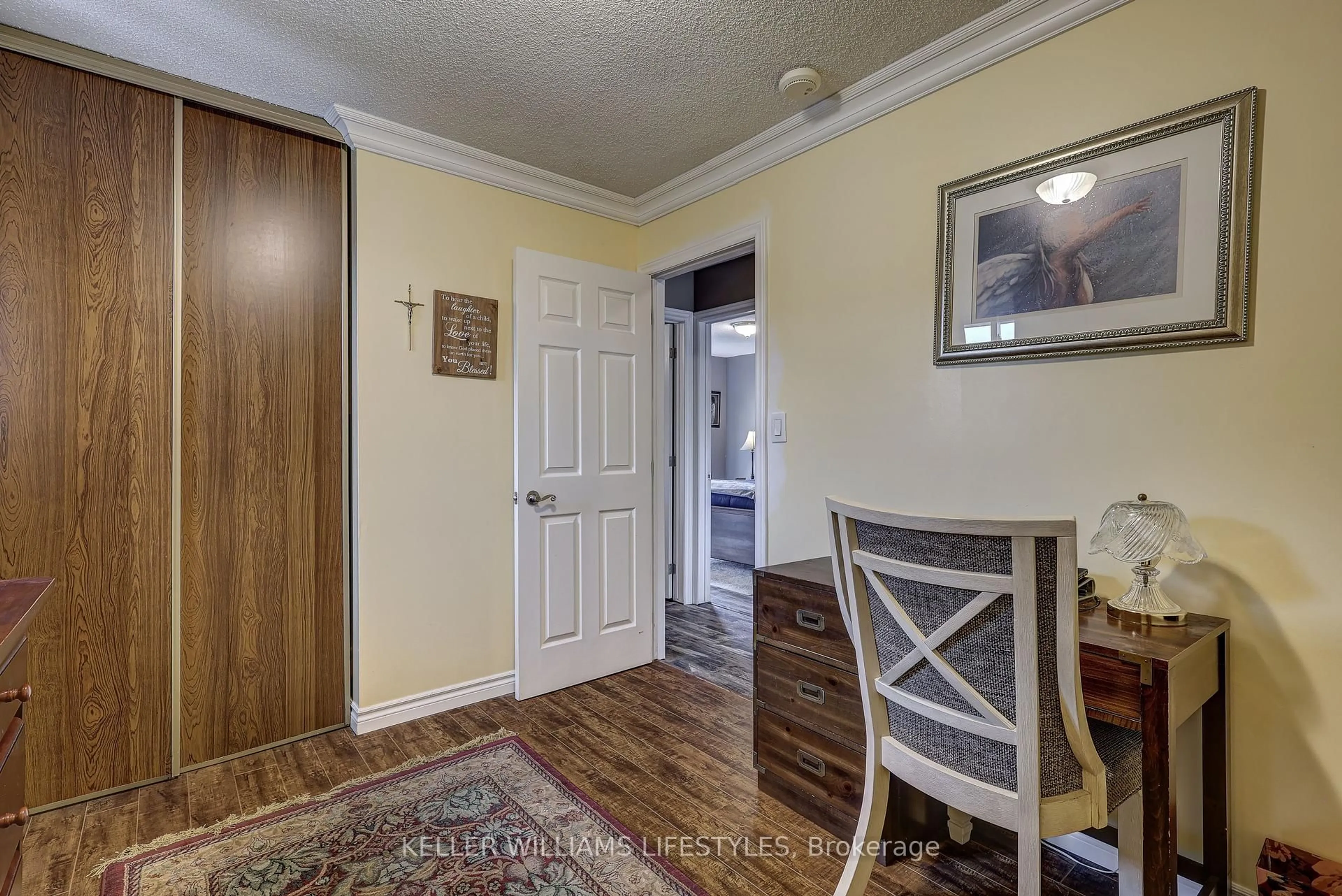A pic of a room for 17 Sharpe Dr, Strathroy-Caradoc Ontario N7G 3T8
