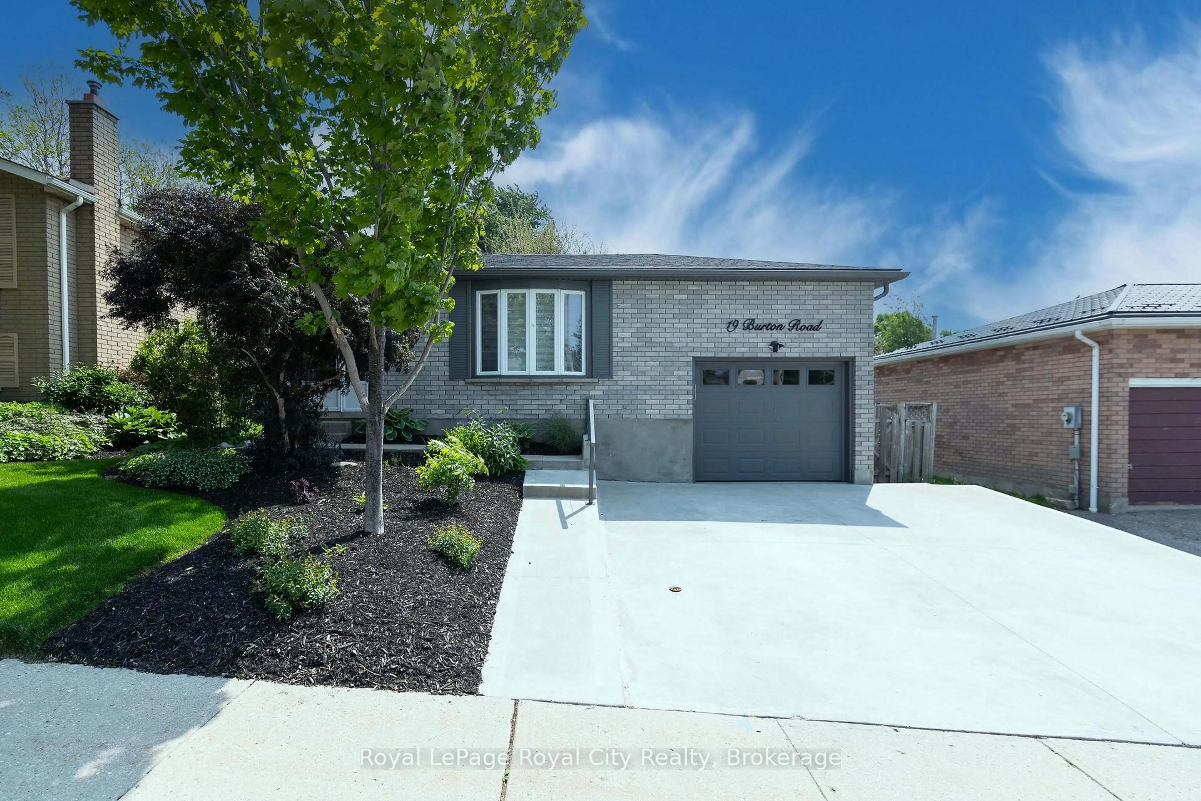 Unknown for 19 Burton Rd, Guelph Ontario N1H 8A6