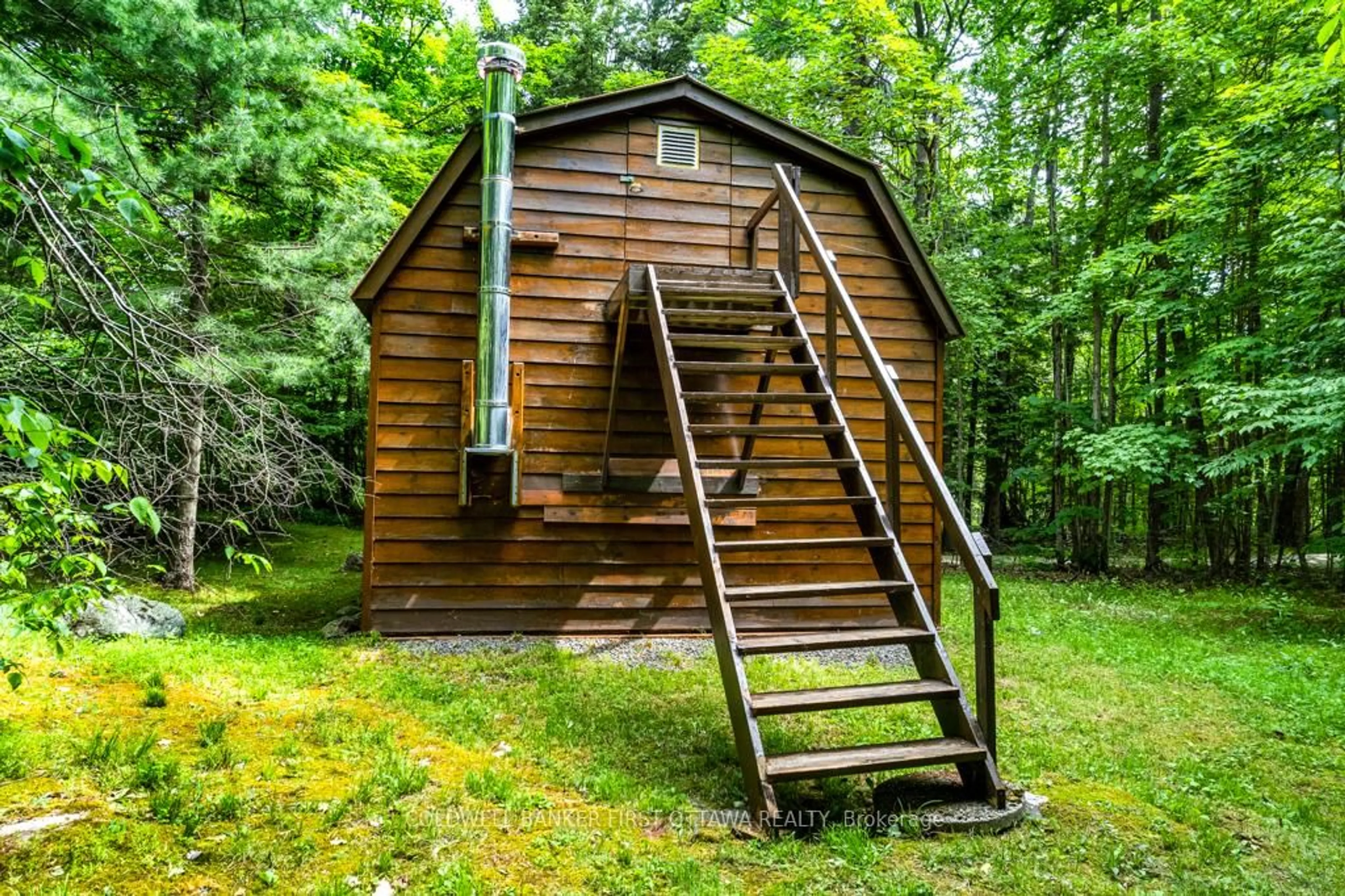 Shed for 1102 EBBS BAY Rd, Carleton Place Ontario K7C 0C5