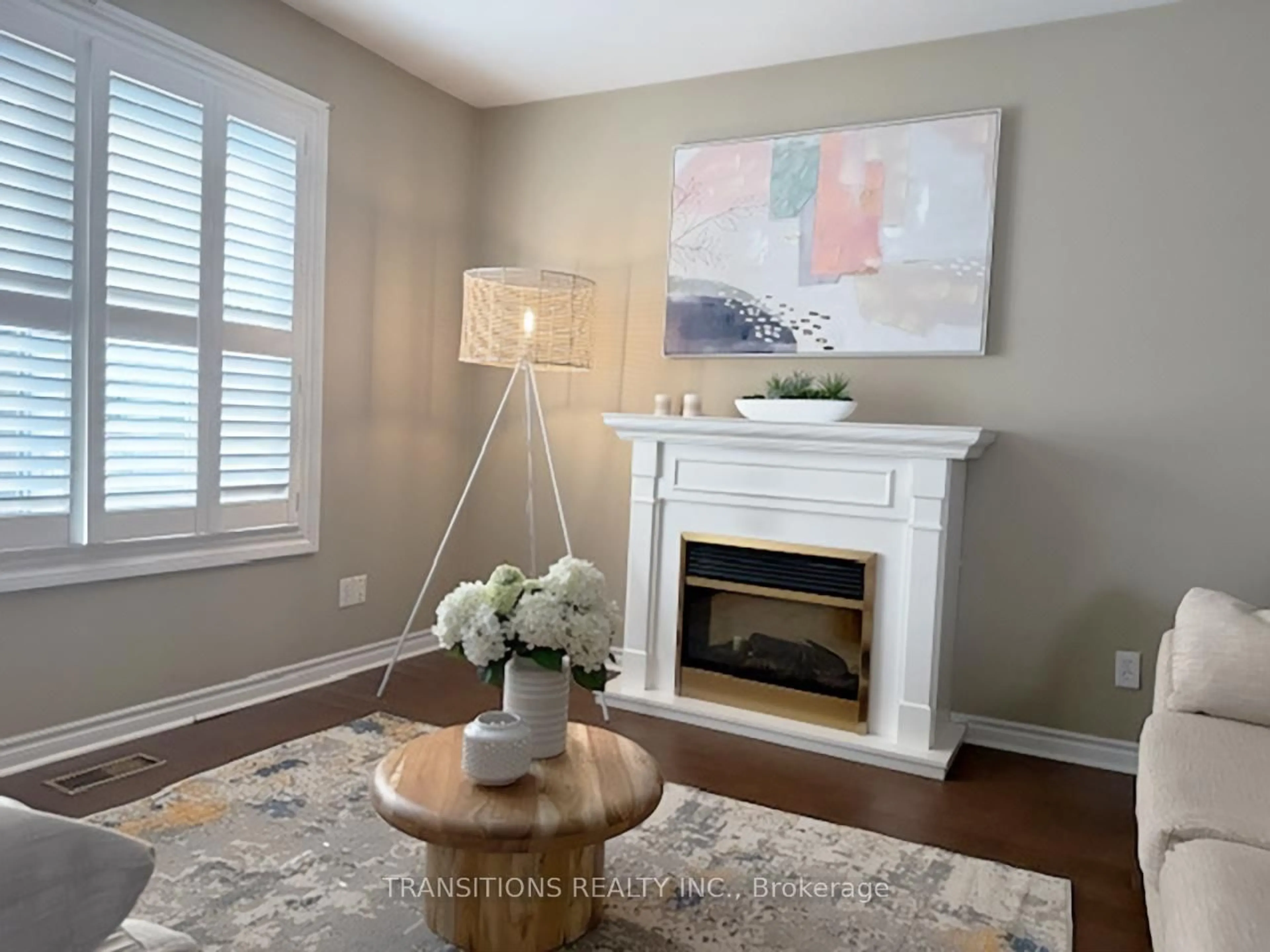 Living room with furniture, wood/laminate floor for 341 Mathew St, Cobourg Ontario K9A 3E6