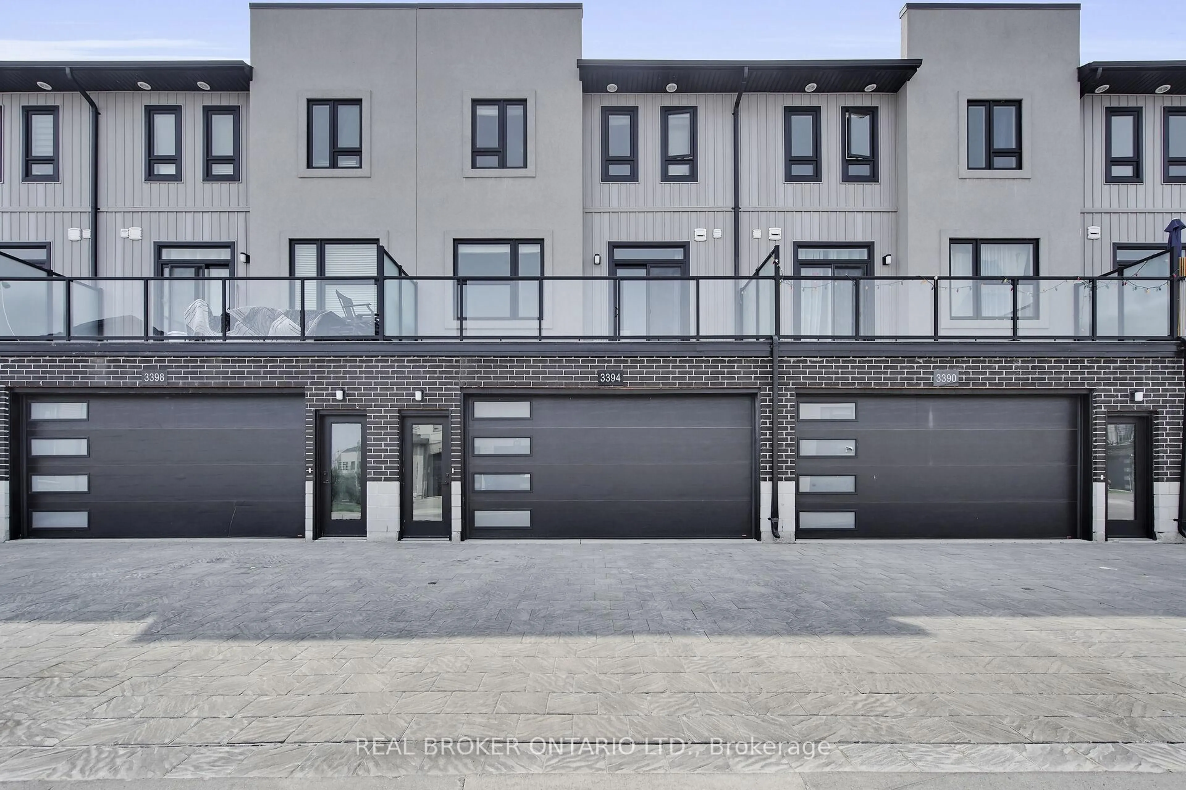 A pic from outside/outdoor area/front of a property/back of a property/a pic from drone, street for 3394 Singleton Ave #80, London South Ontario N6L 0E8