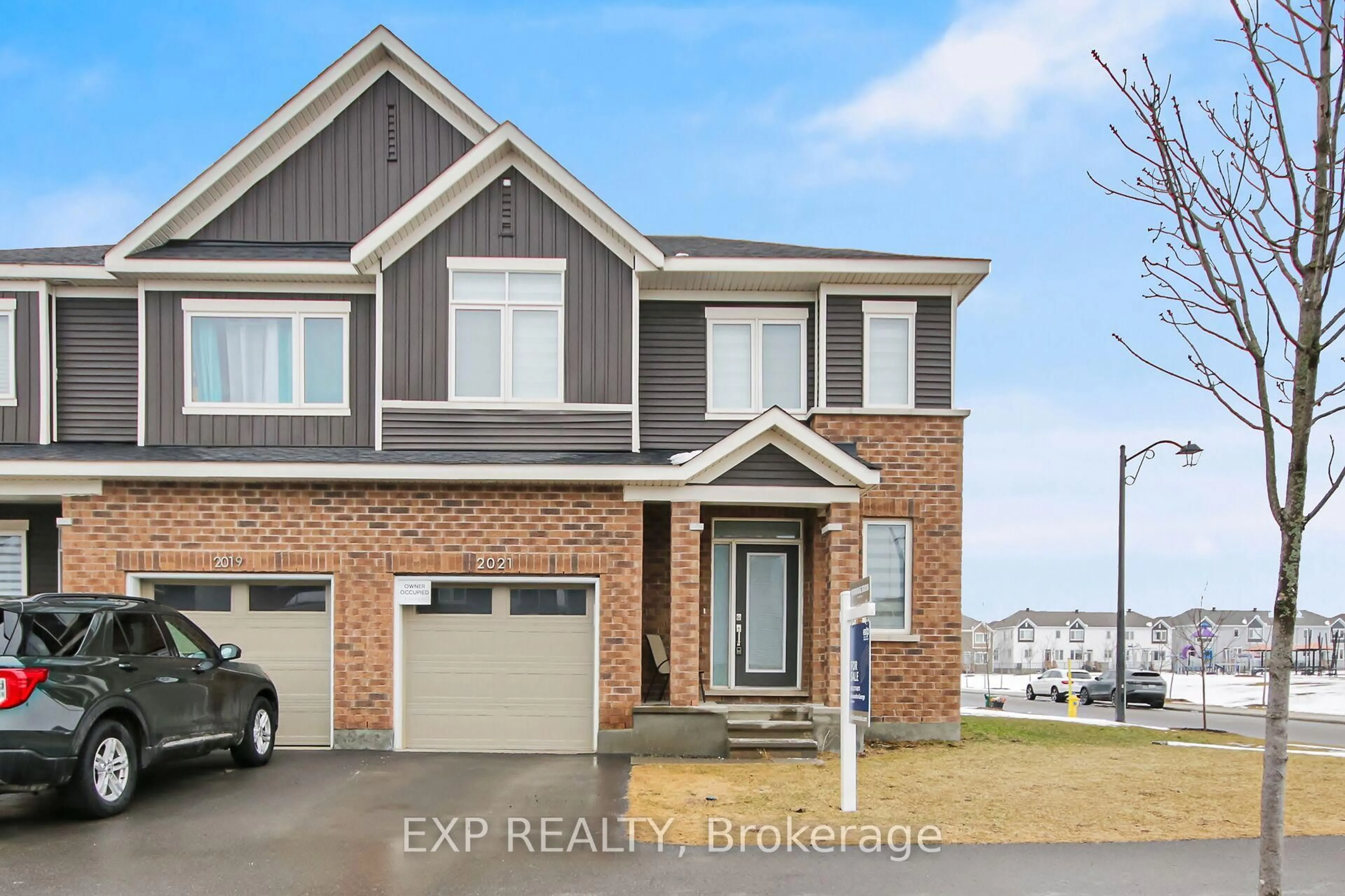 Home with brick exterior material, street for 2021 Elevation Rd, Ottawa Ontario K2J 6W6