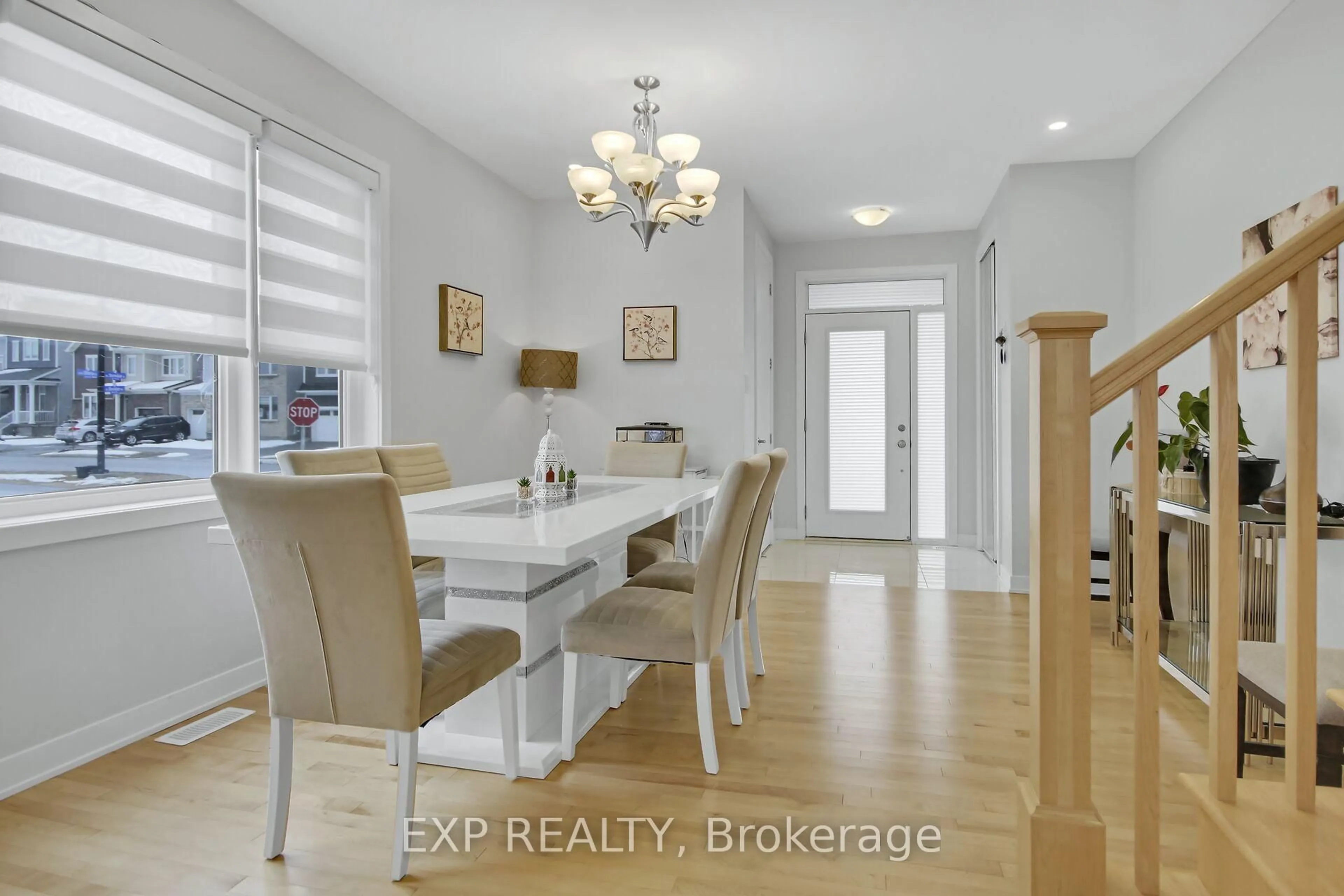 Dining room, unknown for 2021 Elevation Rd, Ottawa Ontario K2J 6W6