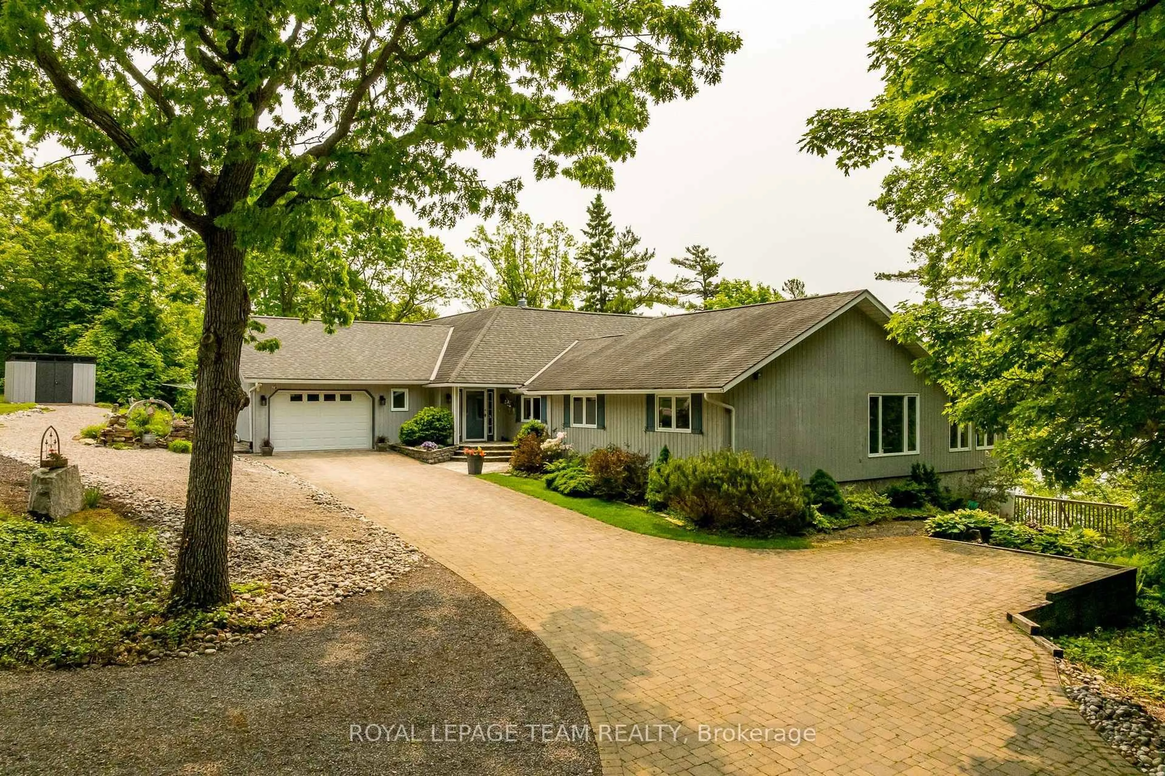 A pic from outside/outdoor area/front of a property/back of a property/a pic from drone, street for 164a Deans Island Rd, Rideau Lakes Ontario K0G 1E0