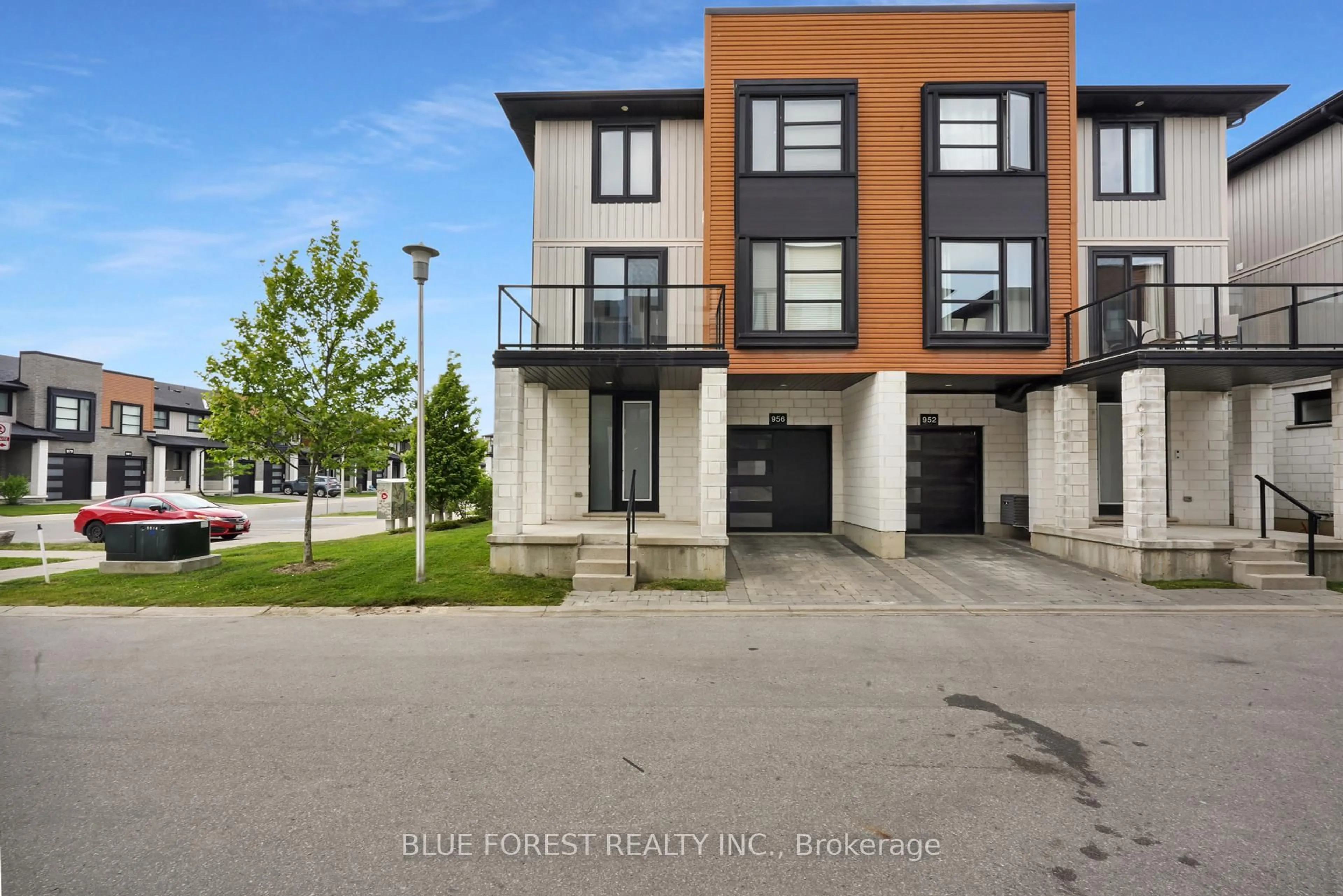 Unknown for 956 Georgetown Dr, London North Ontario N6H 0J7