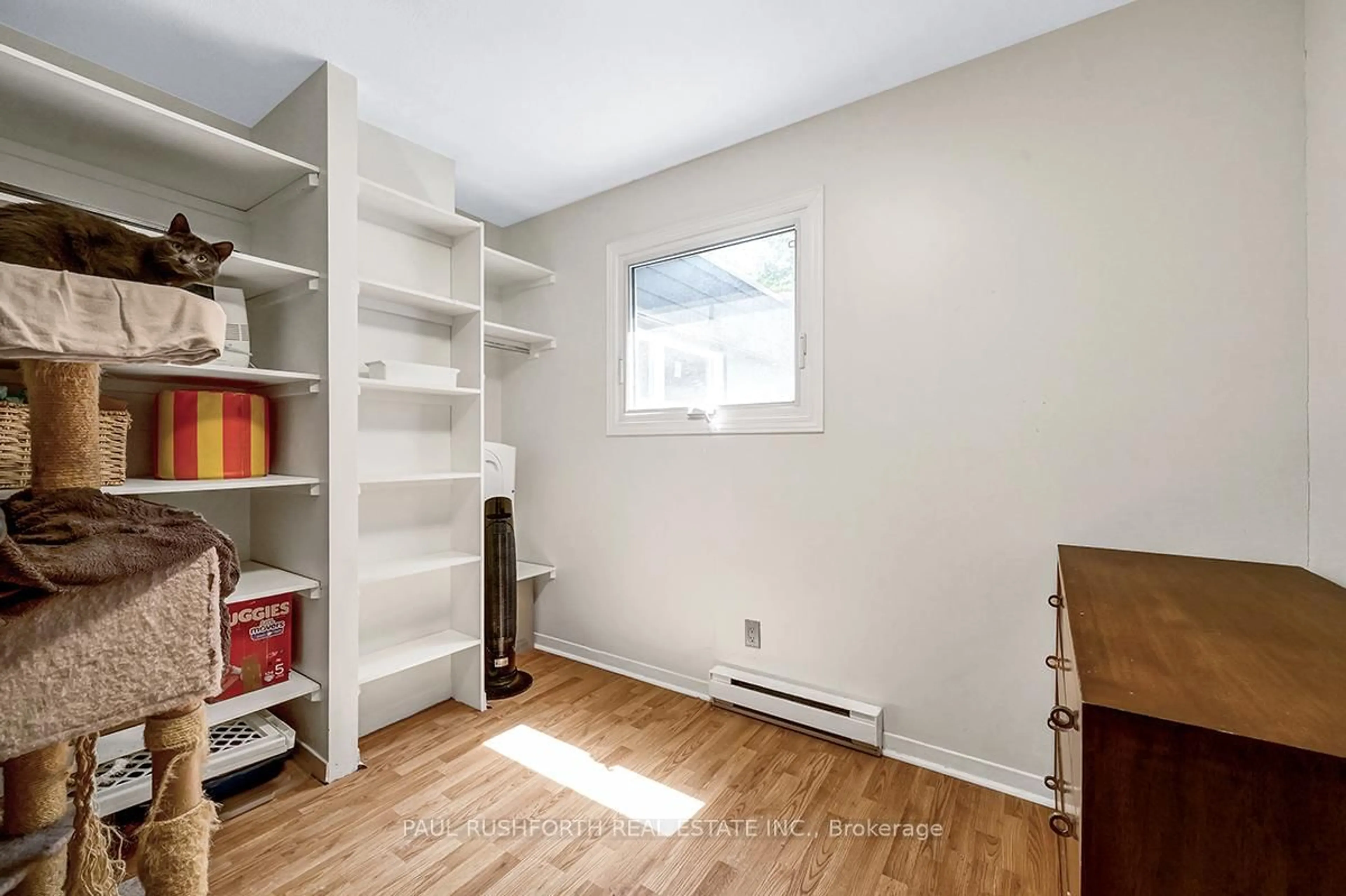 A pic of a room for 30 Compata Way, Gloucester Ontario K1B 4W9