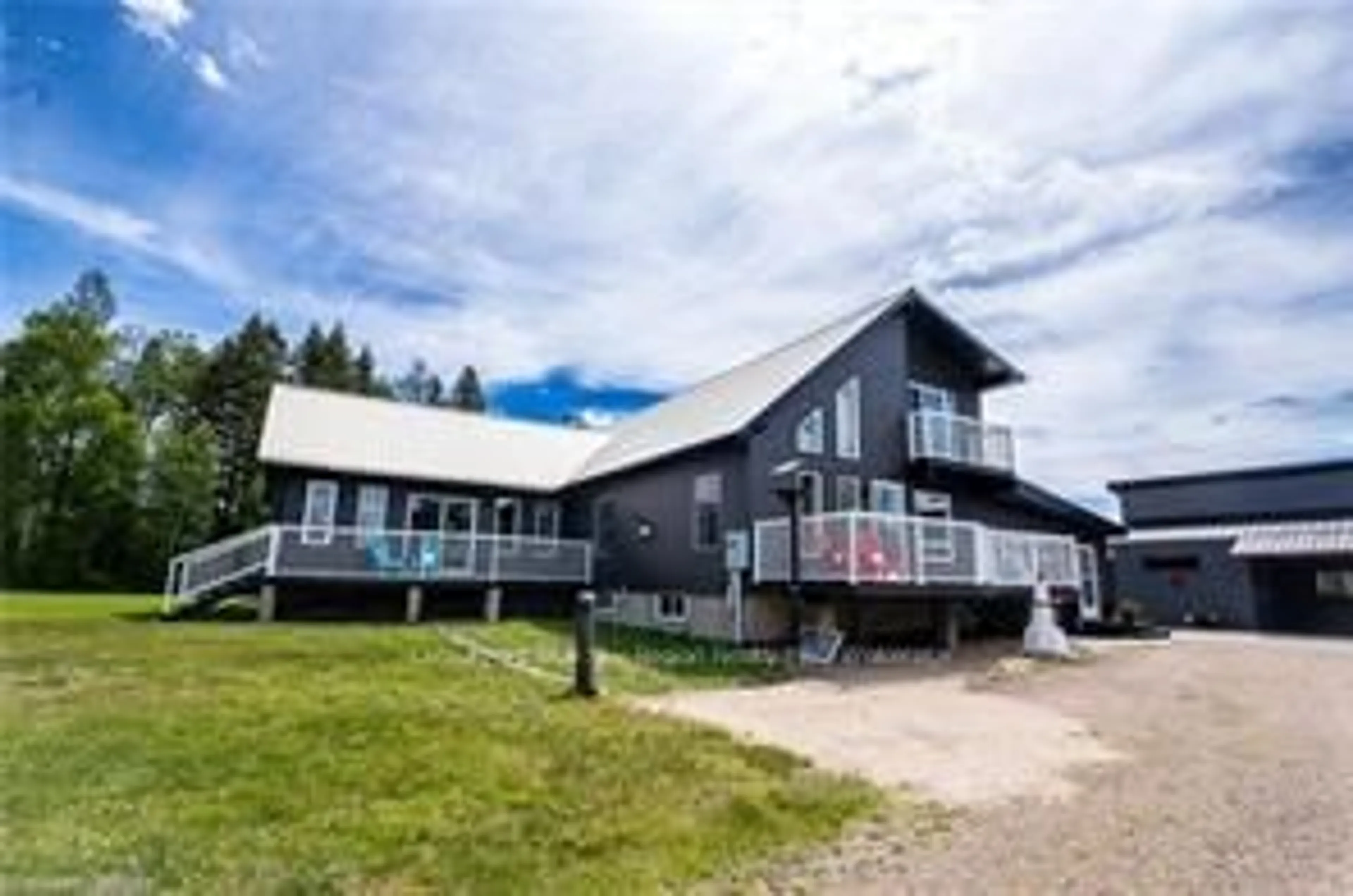 A pic from outside/outdoor area/front of a property/back of a property/a pic from drone, building for 78 Papineau Rd, Papineau-Cameron Ontario P0H 1V0