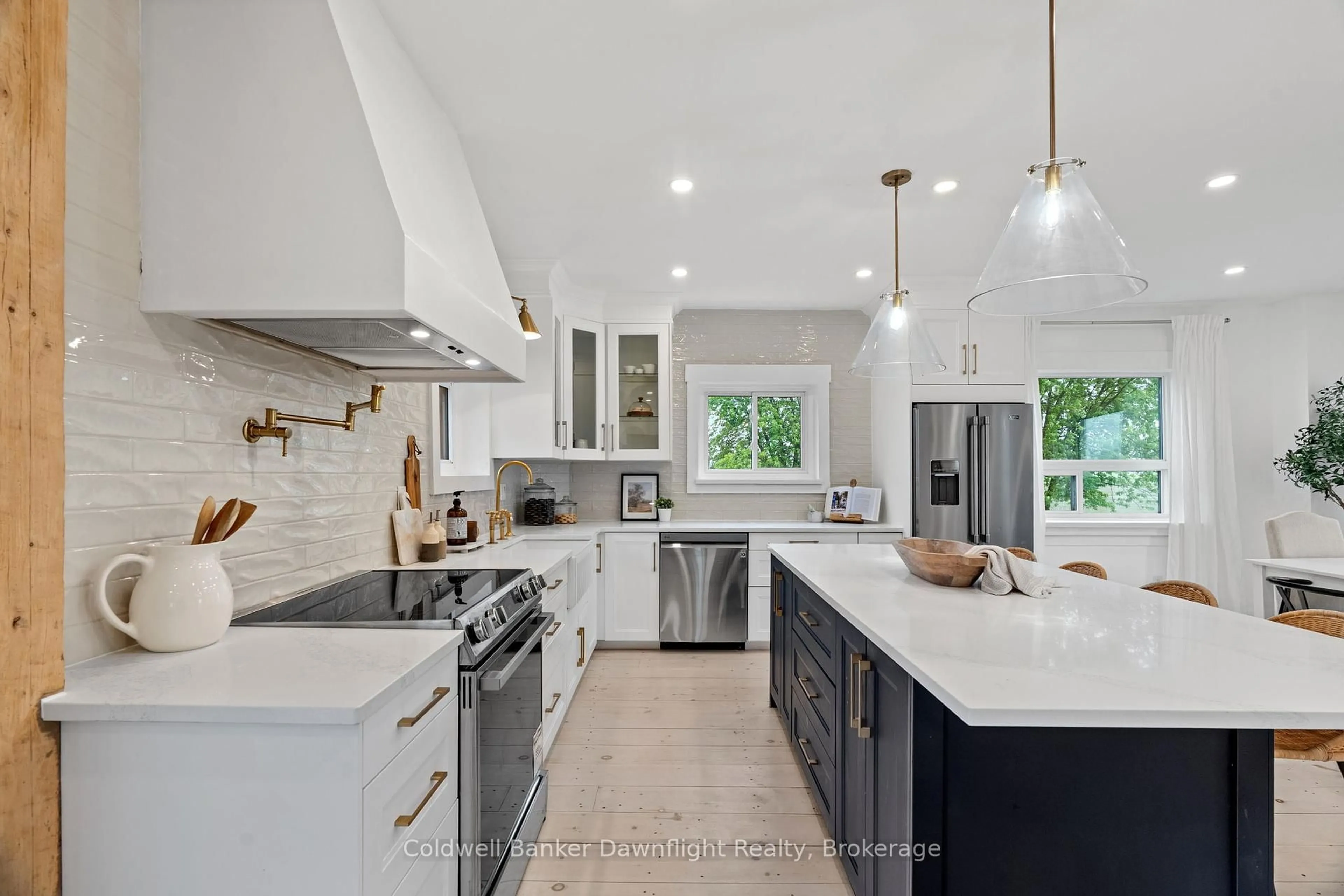 Contemporary kitchen, ceramic/tile floor for 7454 21 Line, West Perth Ontario N0K 1Y0