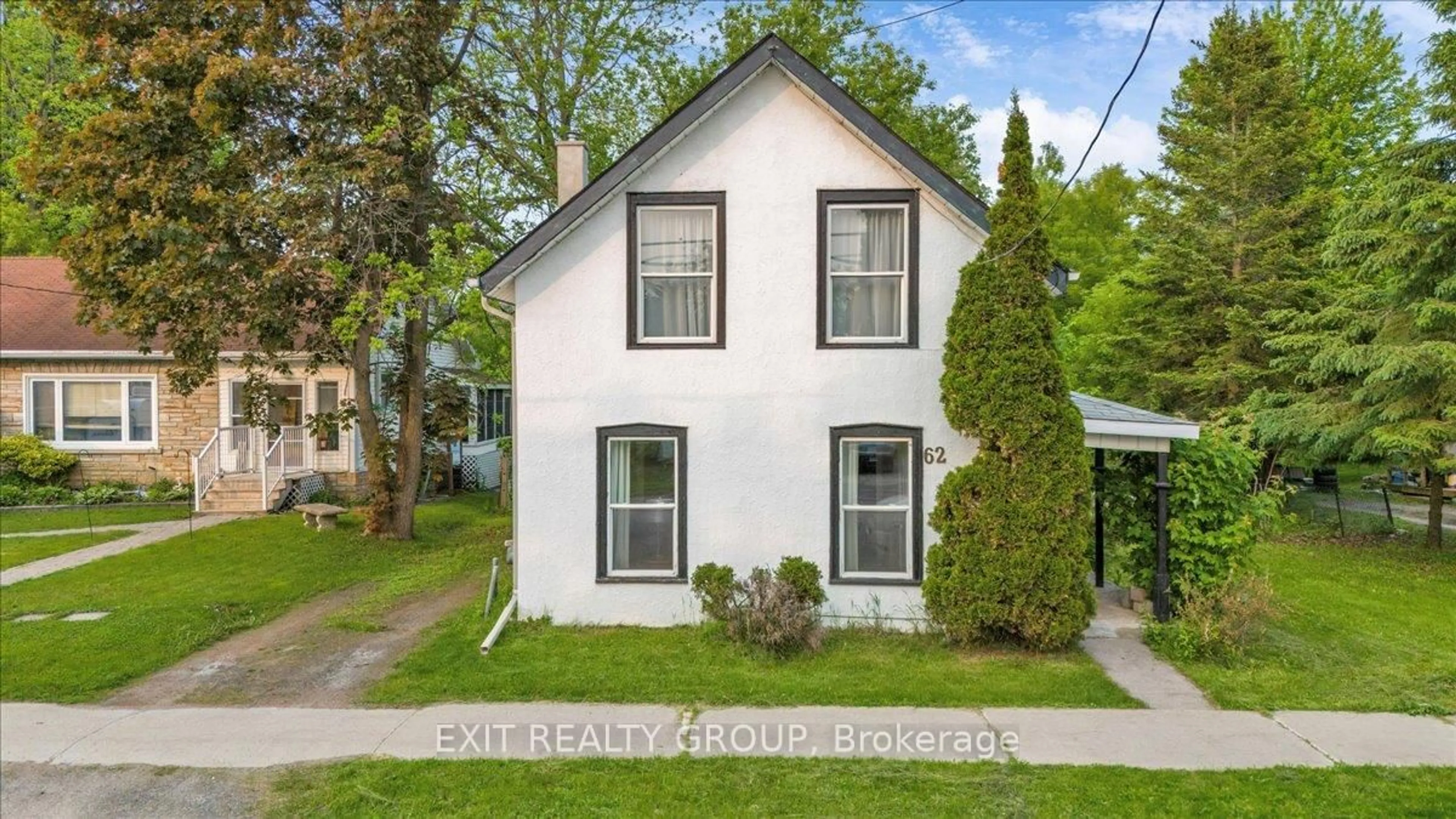 Home with vinyl exterior material, street for 62 Forsyth St, Limoges Ontario K0K 2M0