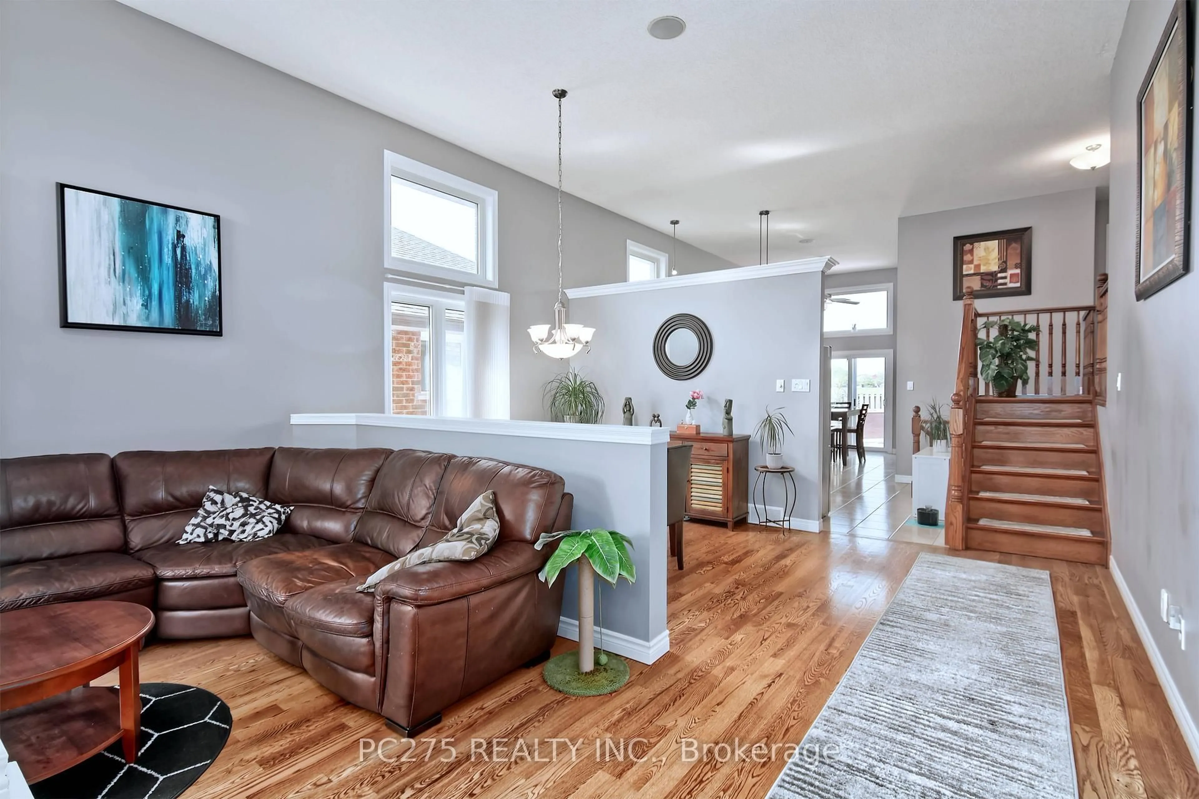 Living room with furniture, unknown for 1788 Bayswater Cres, London North Ontario N6G 5N1