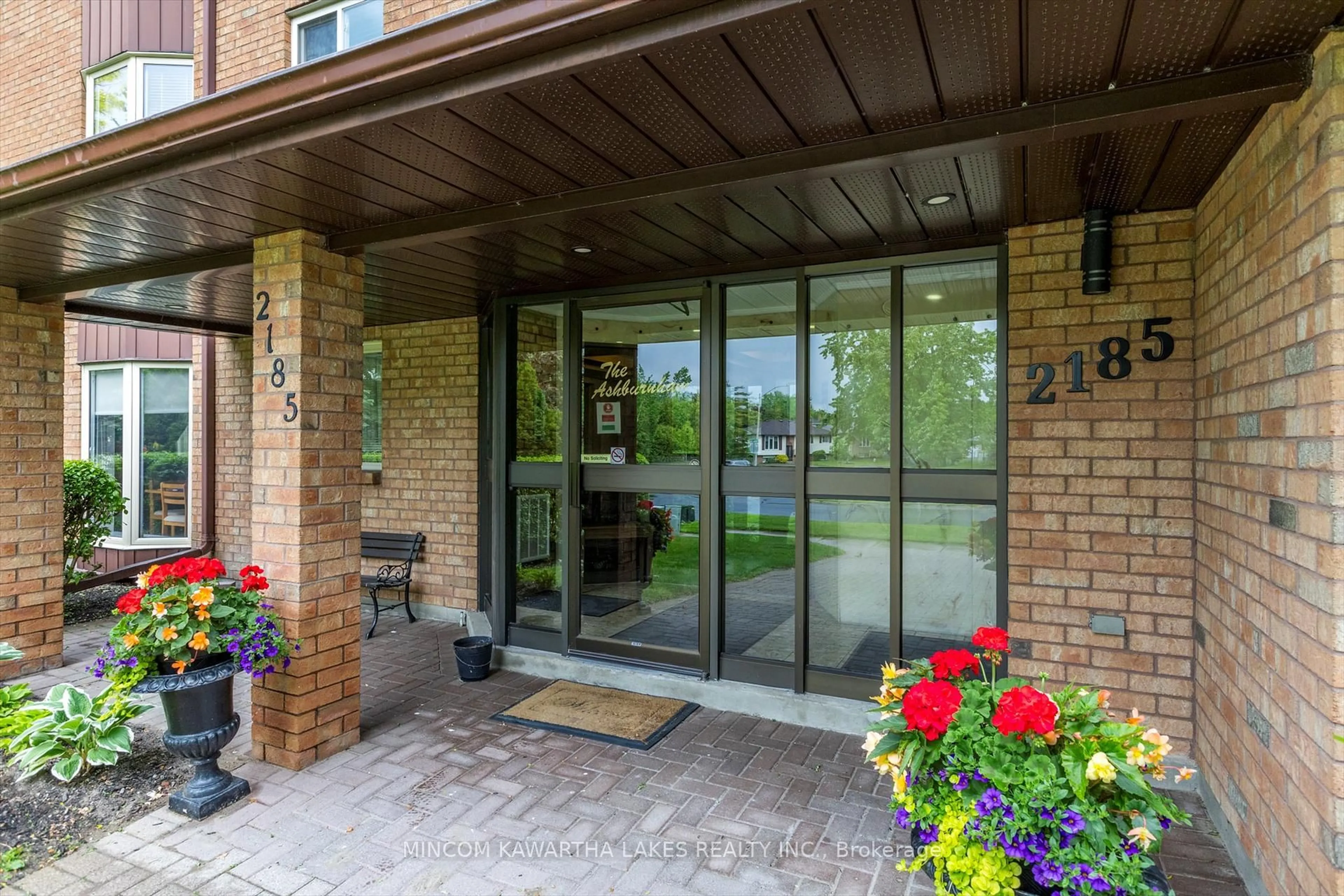 Unknown for 2185 Walker Ave #303, Peterborough East Ontario K9L 1T6