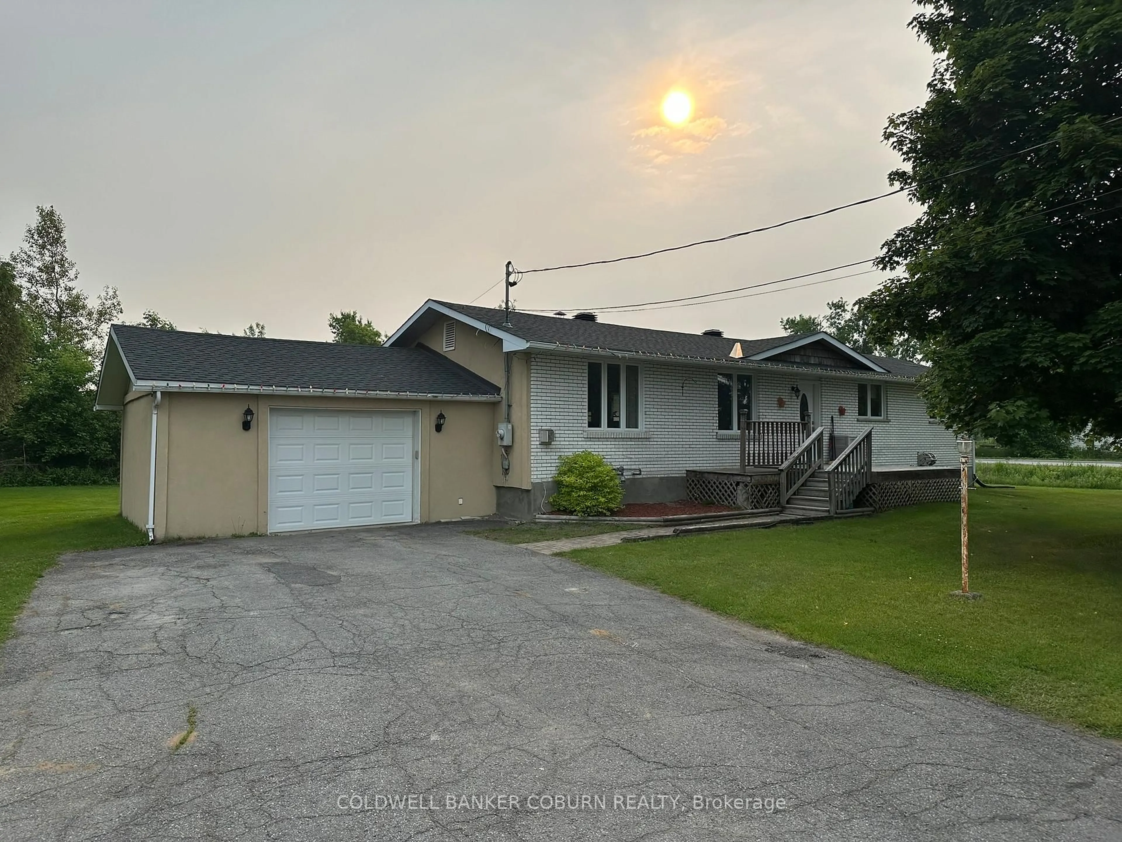 A pic from outside/outdoor area/front of a property/back of a property/a pic from drone, street for 280 County 44 Rd, North Grenville Ontario K0G 1J0