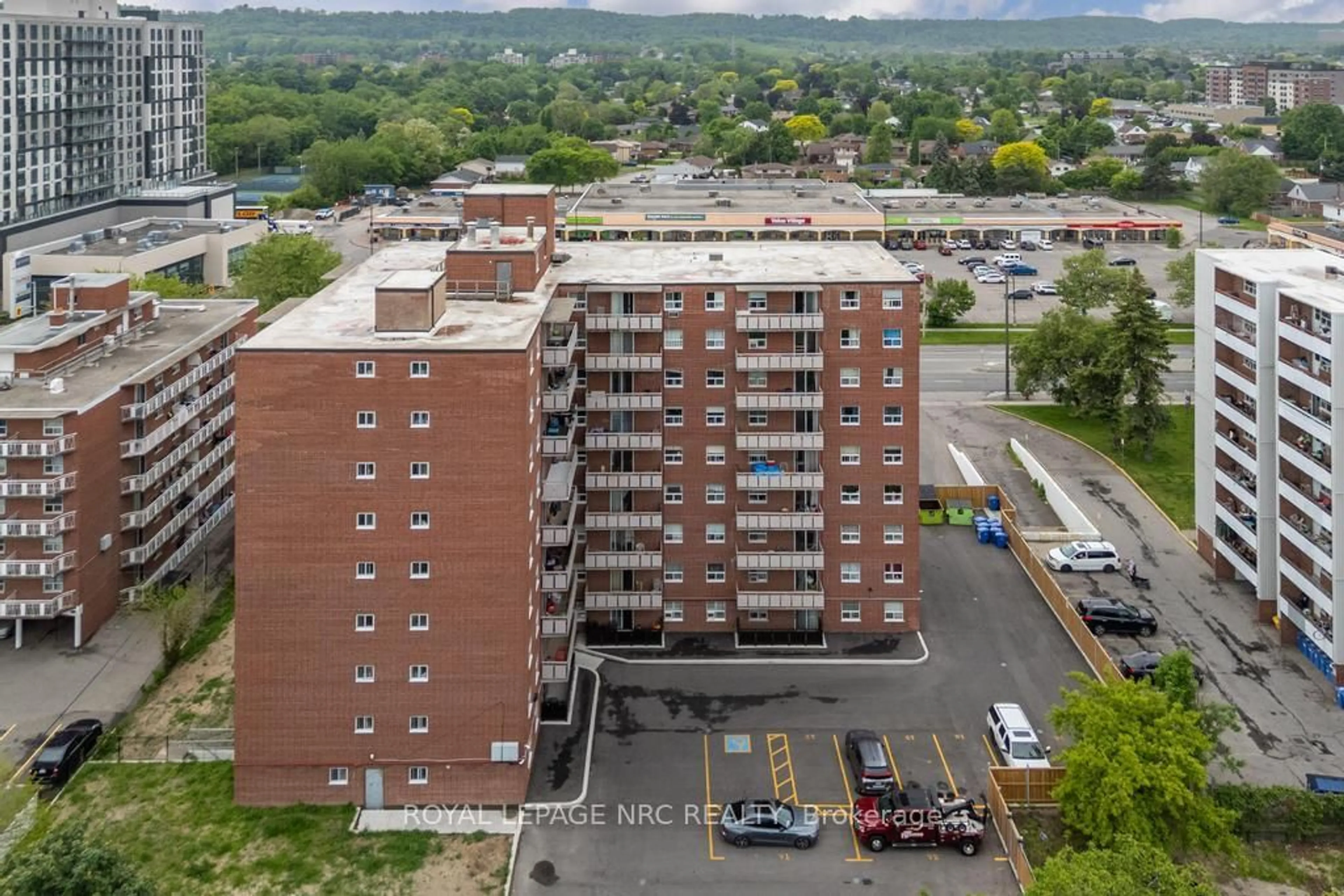 A pic from outside/outdoor area/front of a property/back of a property/a pic from drone, city buildings view from balcony for 851 Queenston Rd #104, Hamilton Ontario L8G 1B4