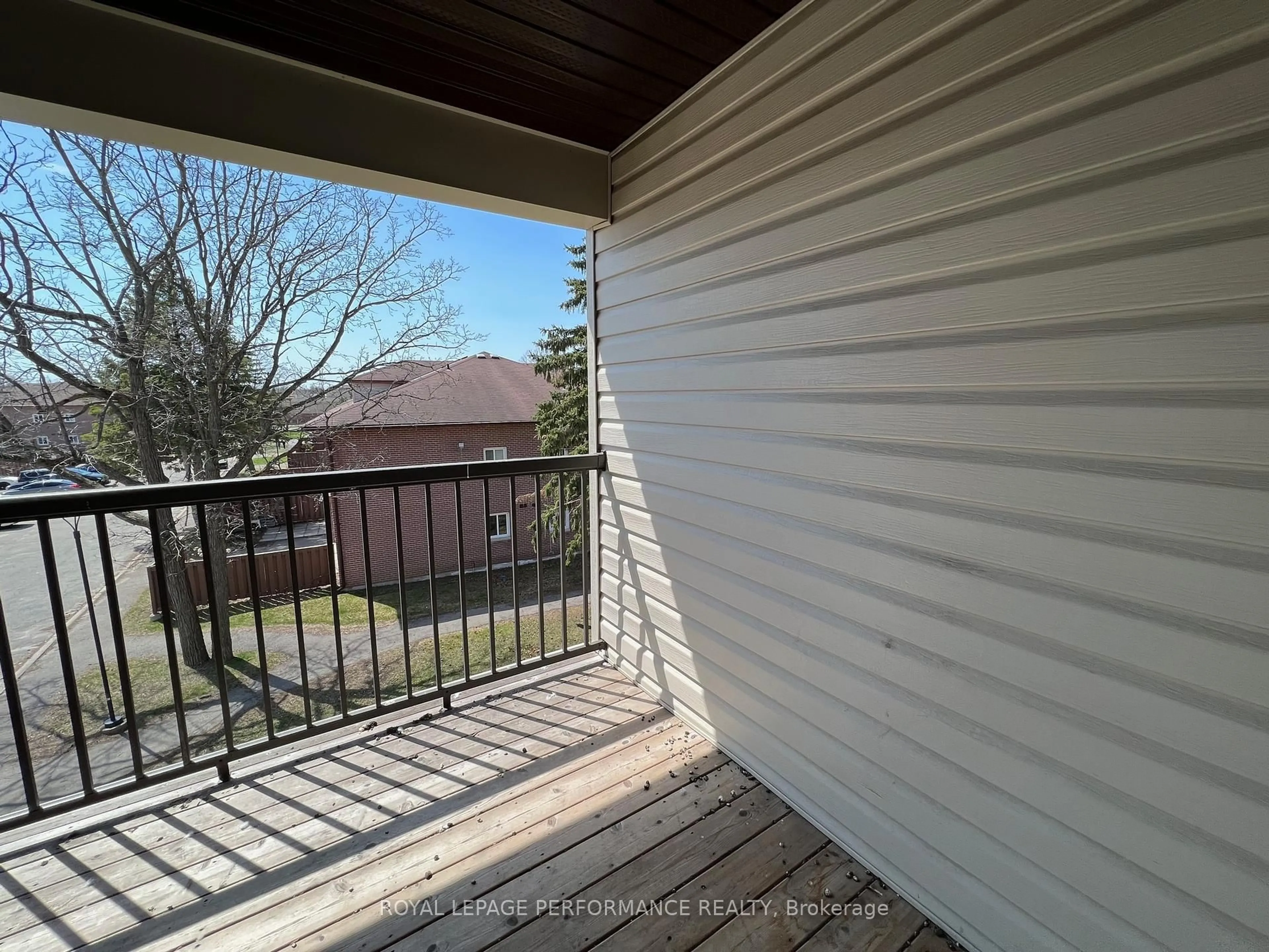 Unknown for 8 Pearl St #201, Smiths Falls Ontario K7A 5B5
