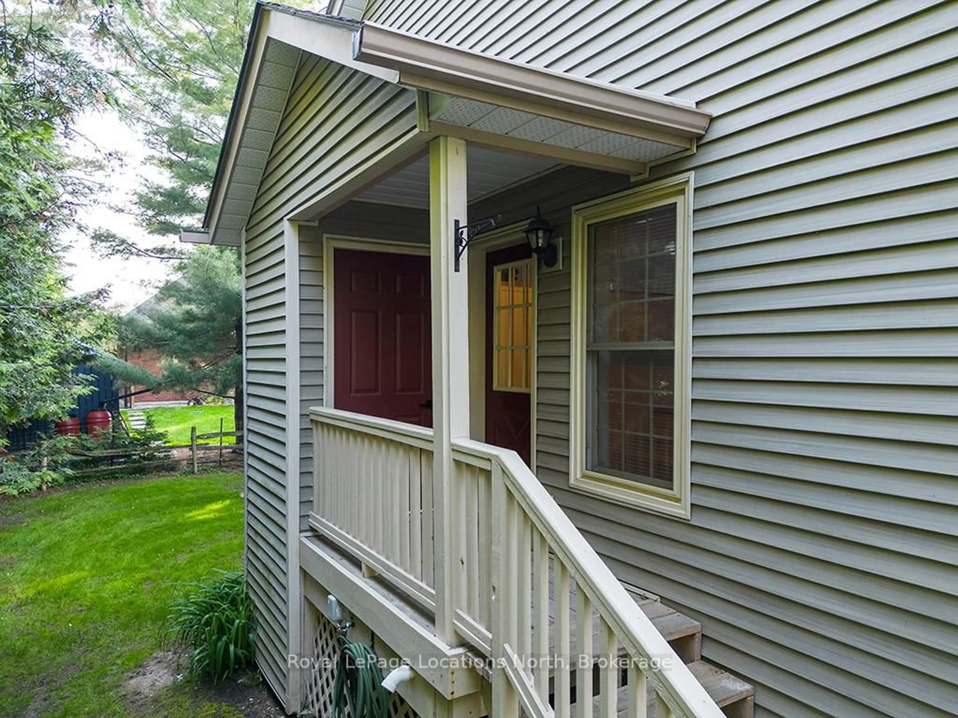 Home with vinyl exterior material, street for 150 Victoria St #146, Blue Mountains Ontario N0H 2P0