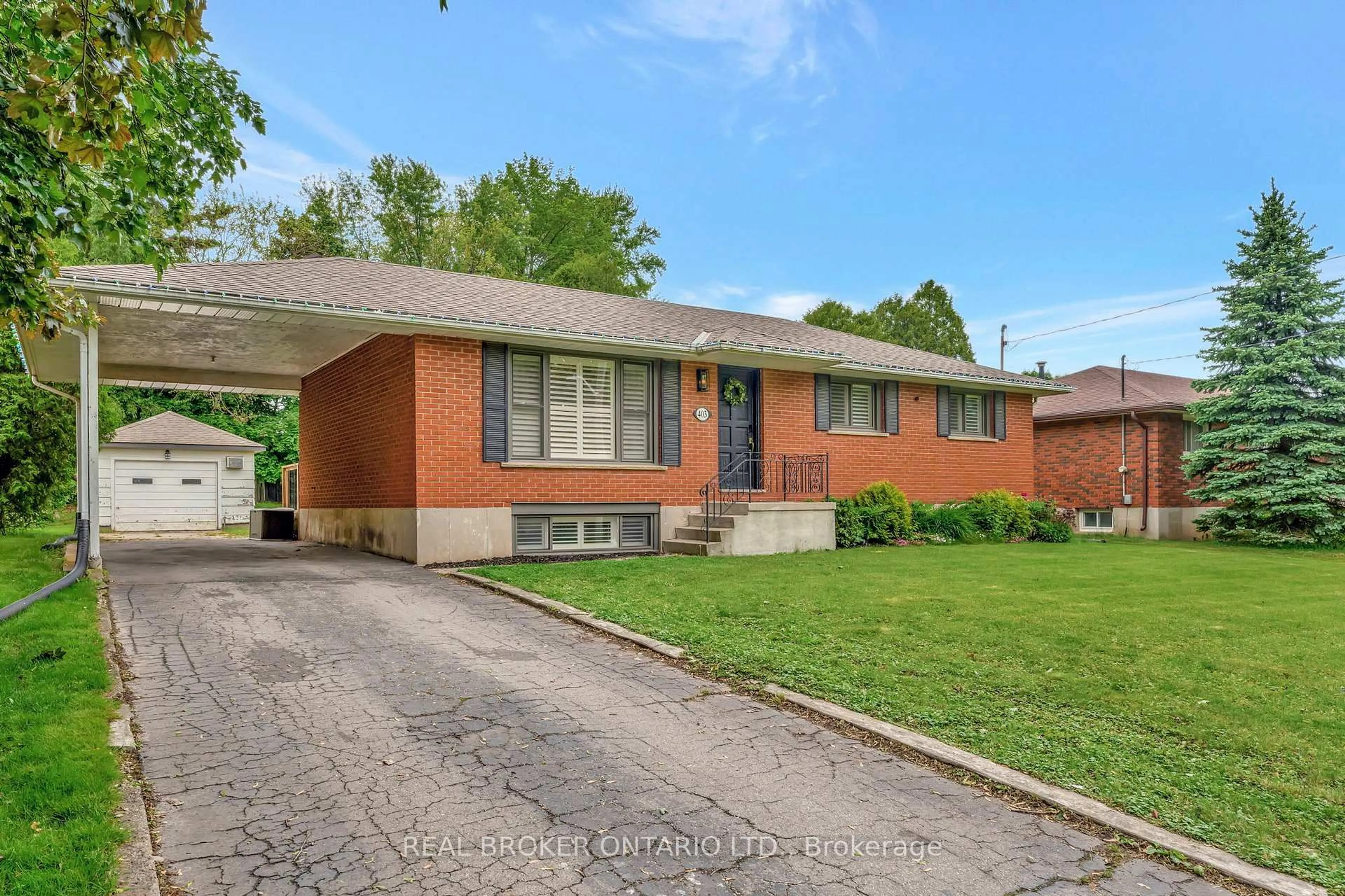 Home with brick exterior material, street for 403 Oakhill Dr, Brantford Ontario N3T 5L7