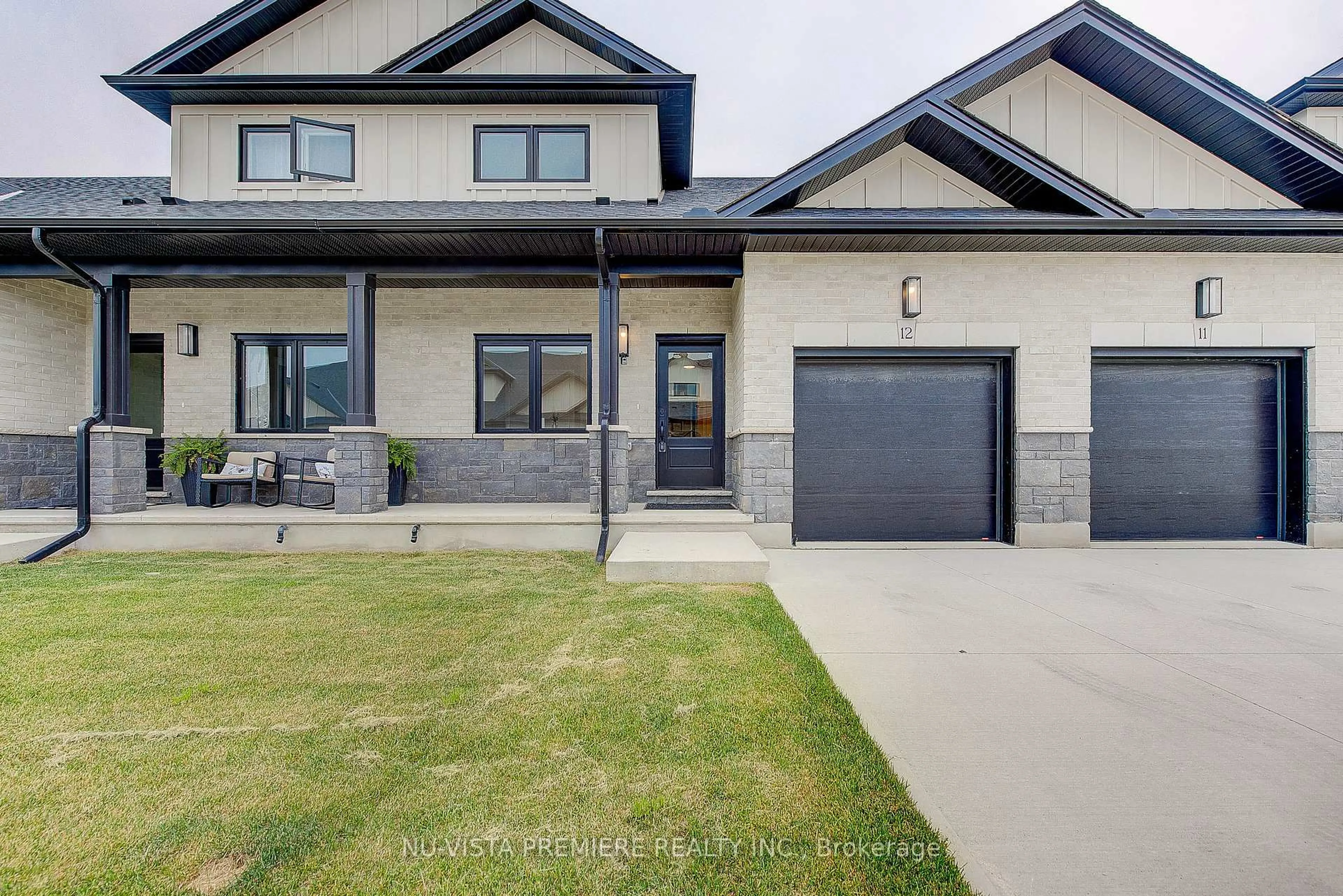 Home with brick exterior material, street for 214 ST CLAIR Blvd #46, St. Clair Ontario N0N 1G0