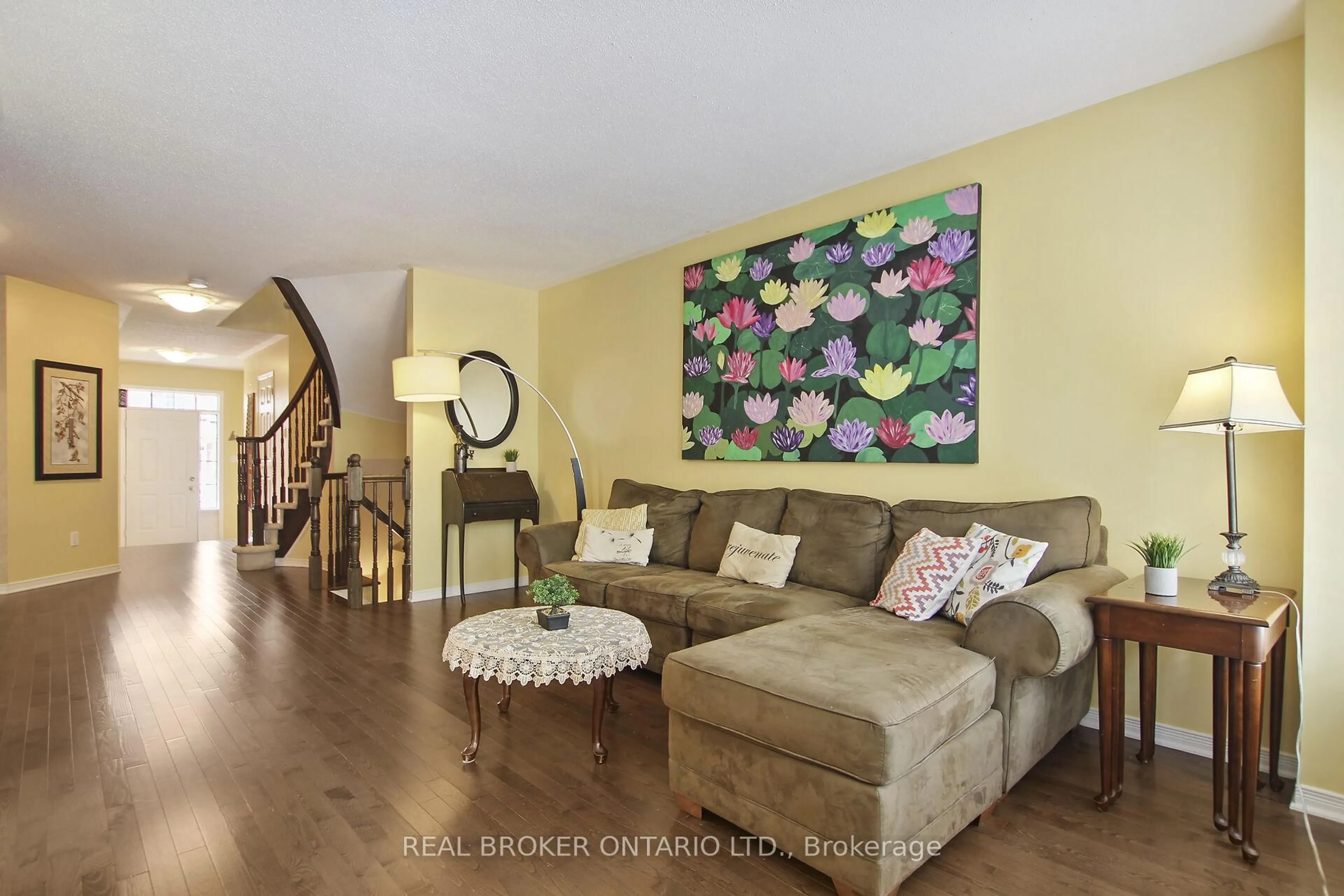 Living room with furniture, unknown for 193 Deercroft Ave, Ottawa Ontario K2J 5J4