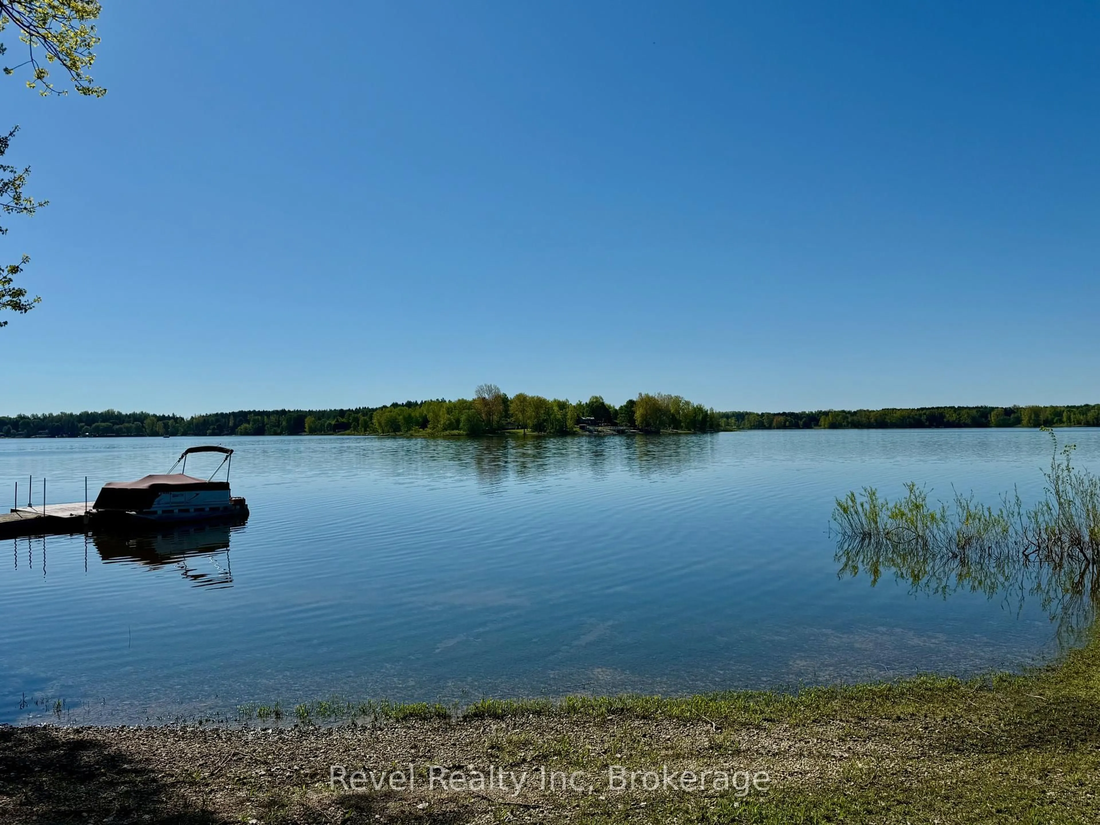 Unknown for 554 ROAD 5, Mapleton Ontario N0G 1P0