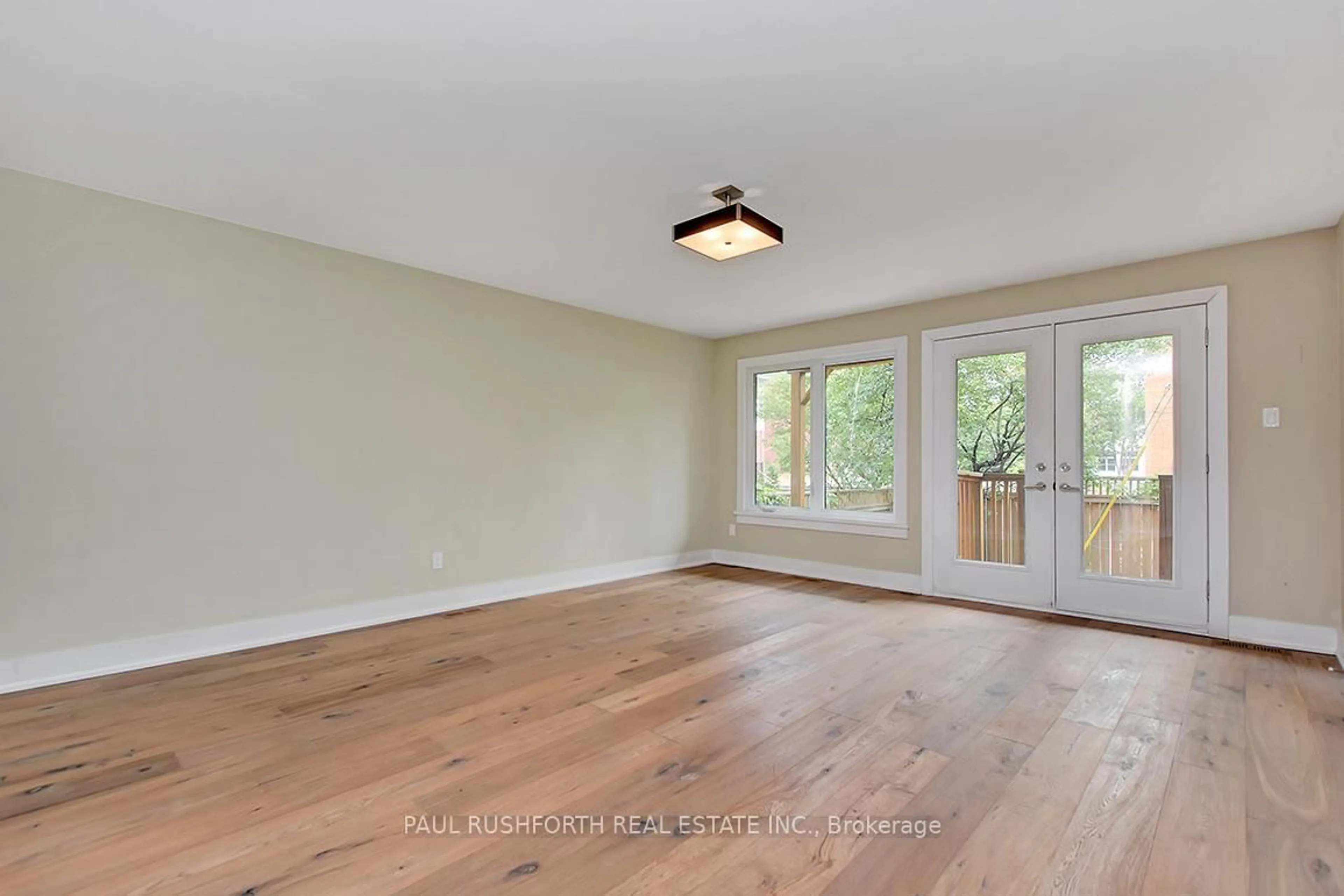 A pic of a room for 41 Commanda Way, Ottawa Ontario K1M 1G1