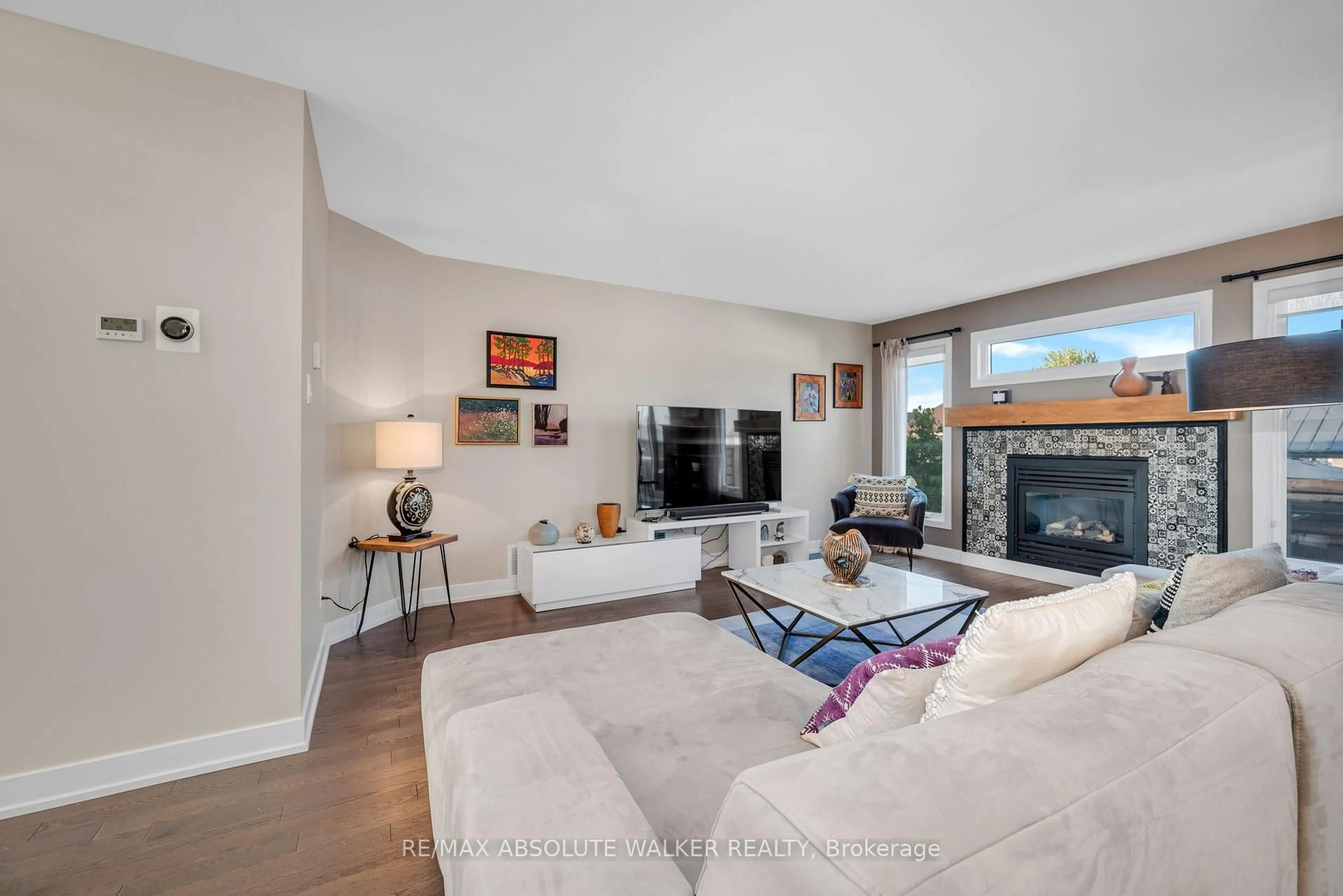 Living room with furniture, unknown for 224 Versaille St, Alfred and Plantagenet Ontario K0A 3K0