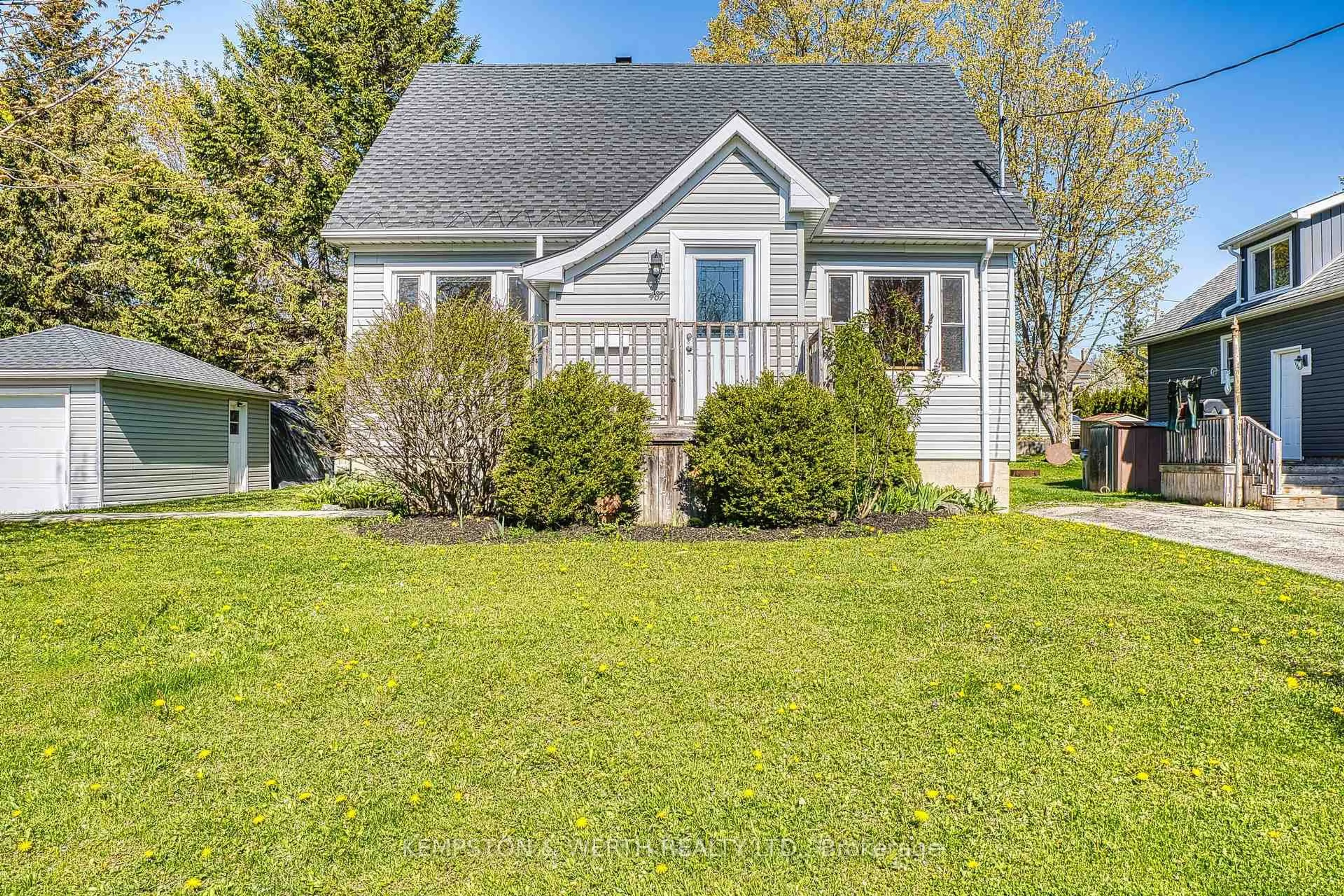 Unknown for 487 York Ave, North Perth Ontario N4W 2X6