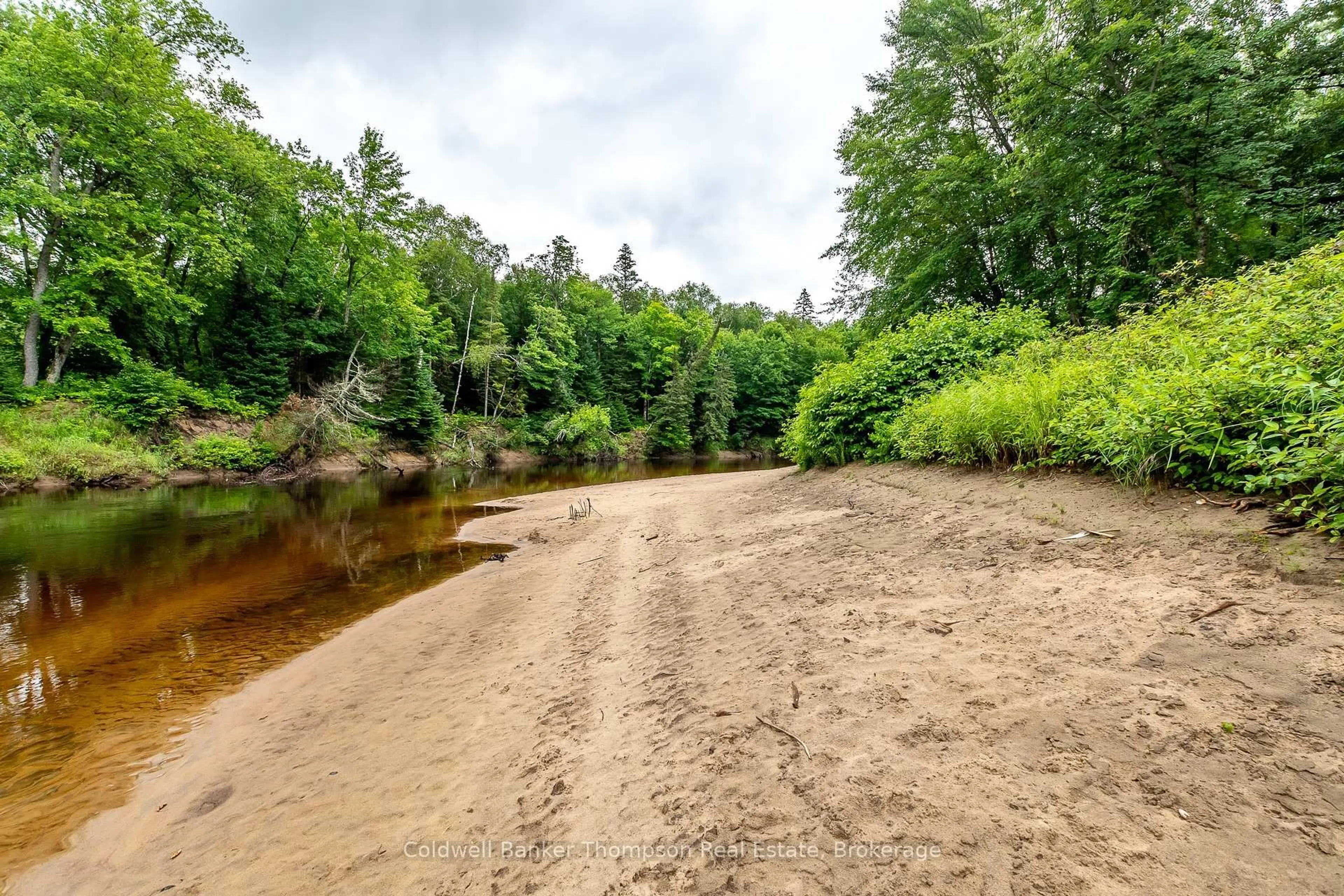 Unknown for 157 GROEGER Rd, Huntsville Ontario P1H 2J4