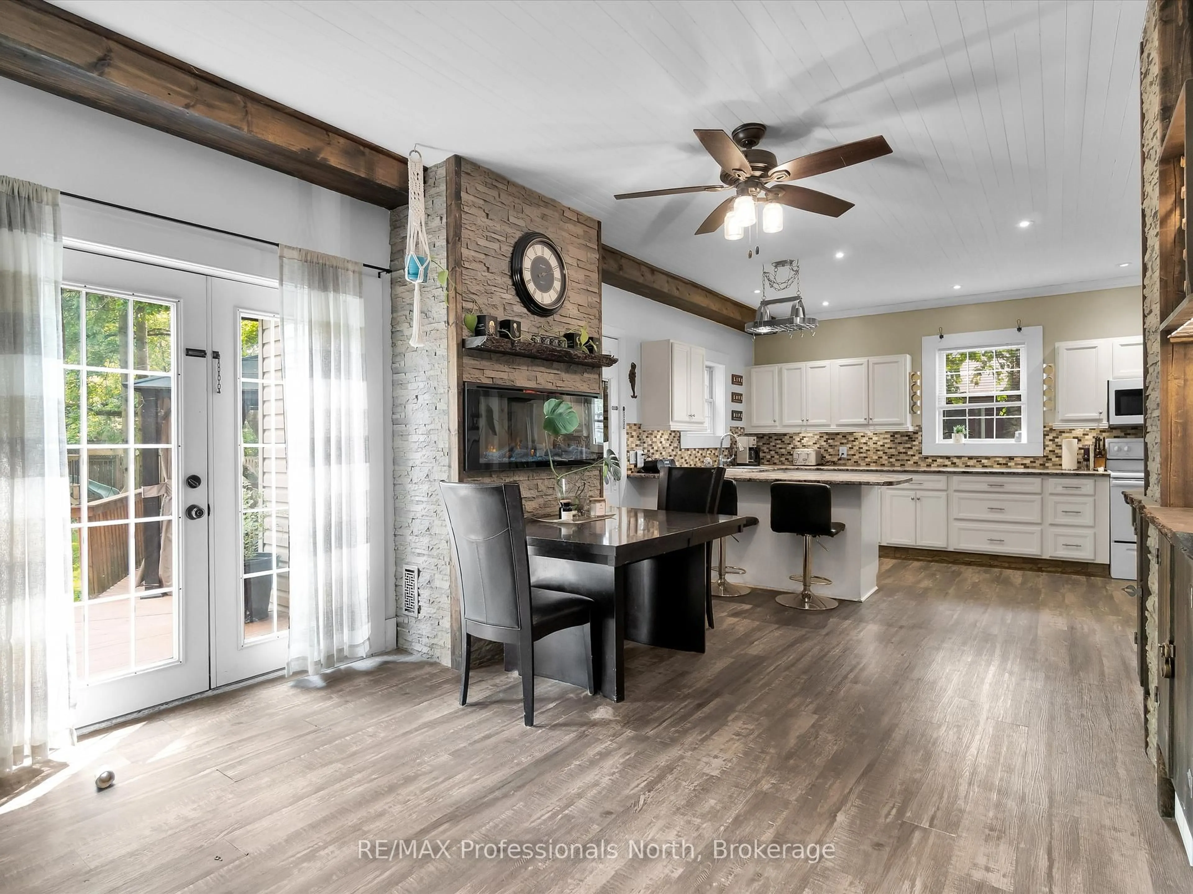 Open concept kitchen, unknown for 74 Taylor Rd, Bracebridge Ontario P1L 1J2
