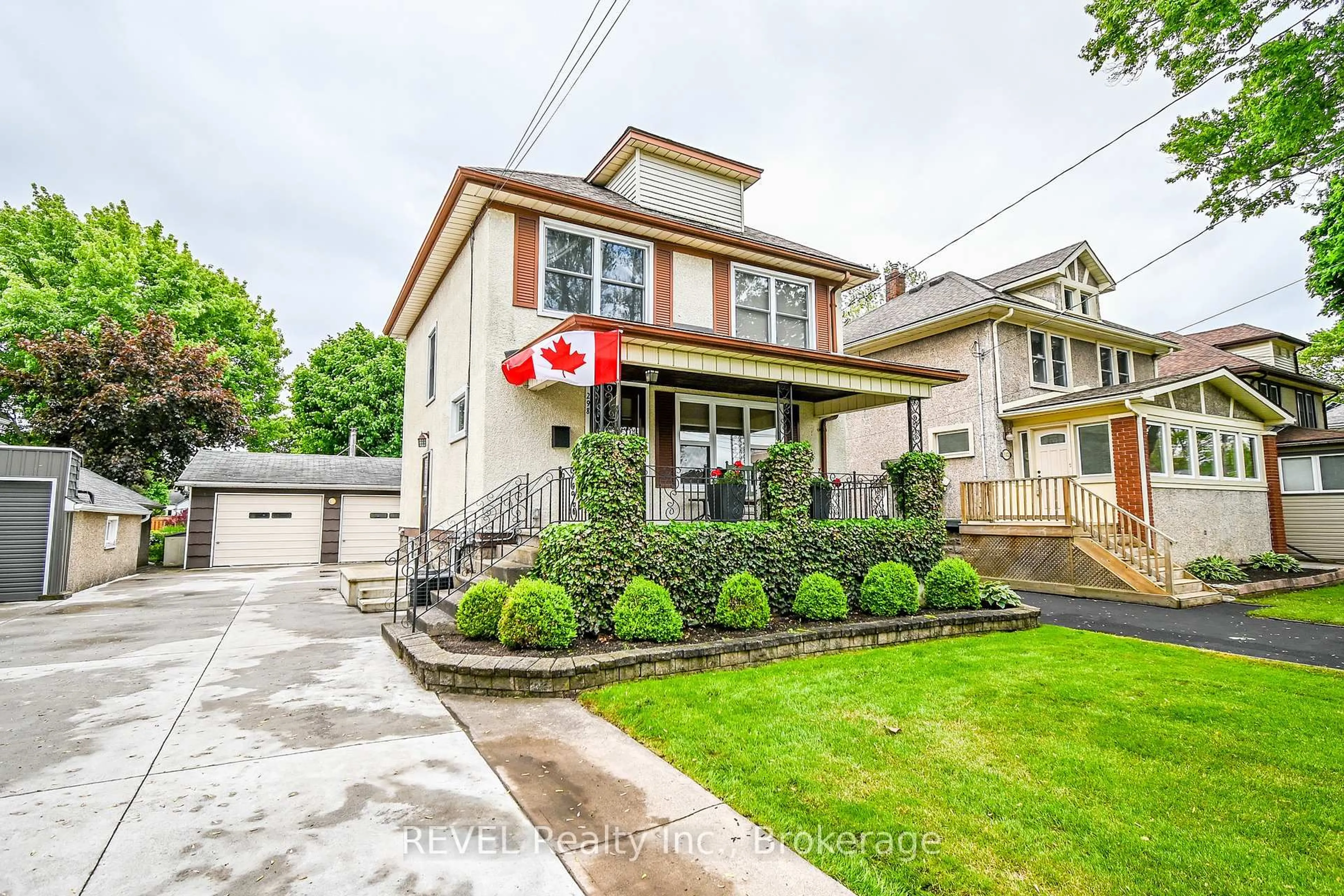 Home with brick exterior material, street for 298 Stanley St, Port Colborne Ontario L3K 3A2