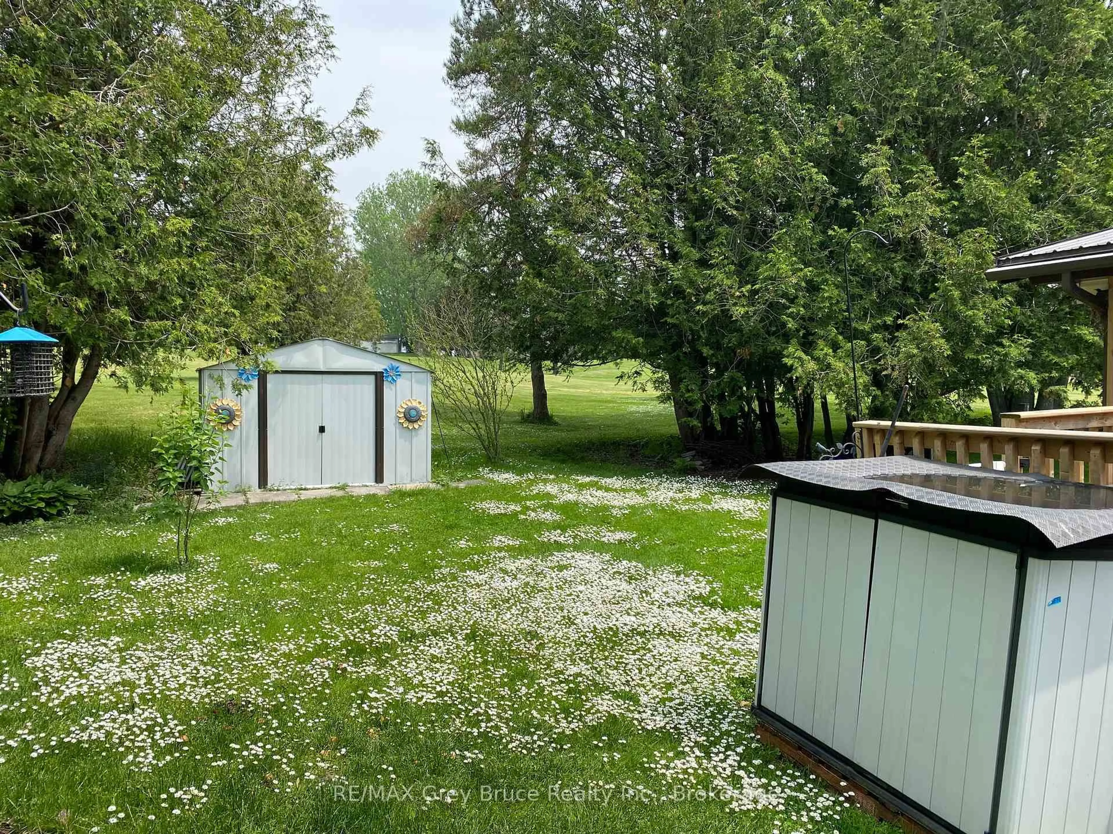 Shed for 38 Sussex Sq, Georgian Bluffs Ontario N4K 5N5