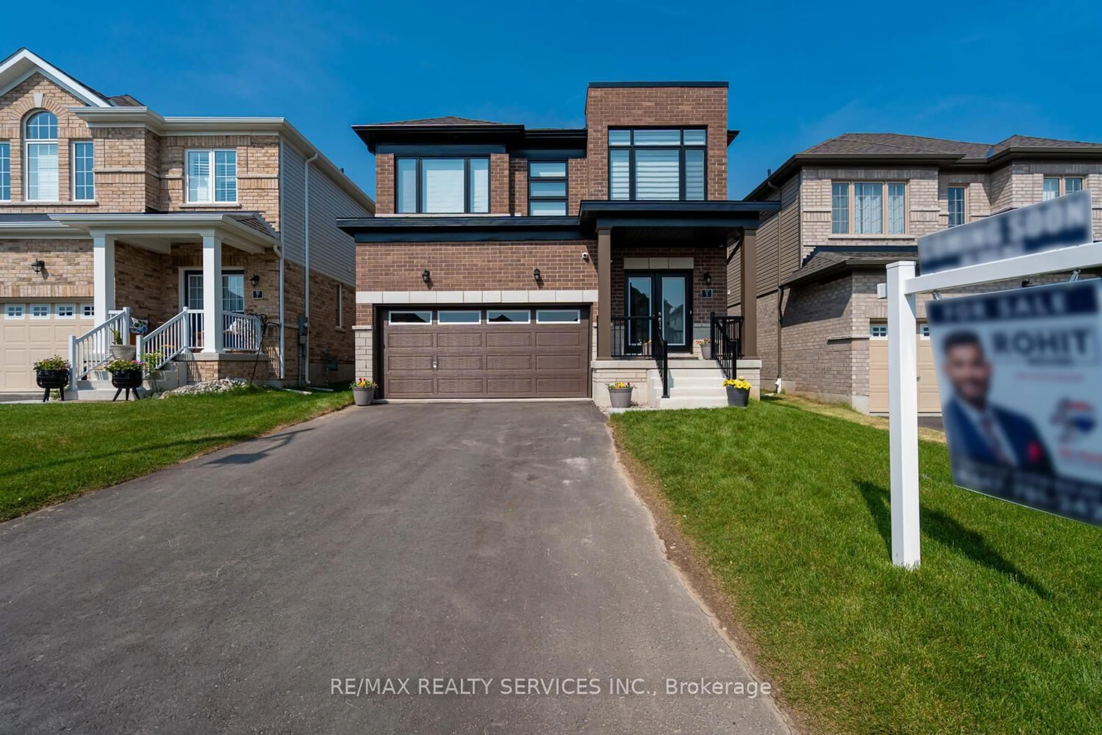 Home with brick exterior material, street for 5 Heming St, Brant Ontario N3L 0M5