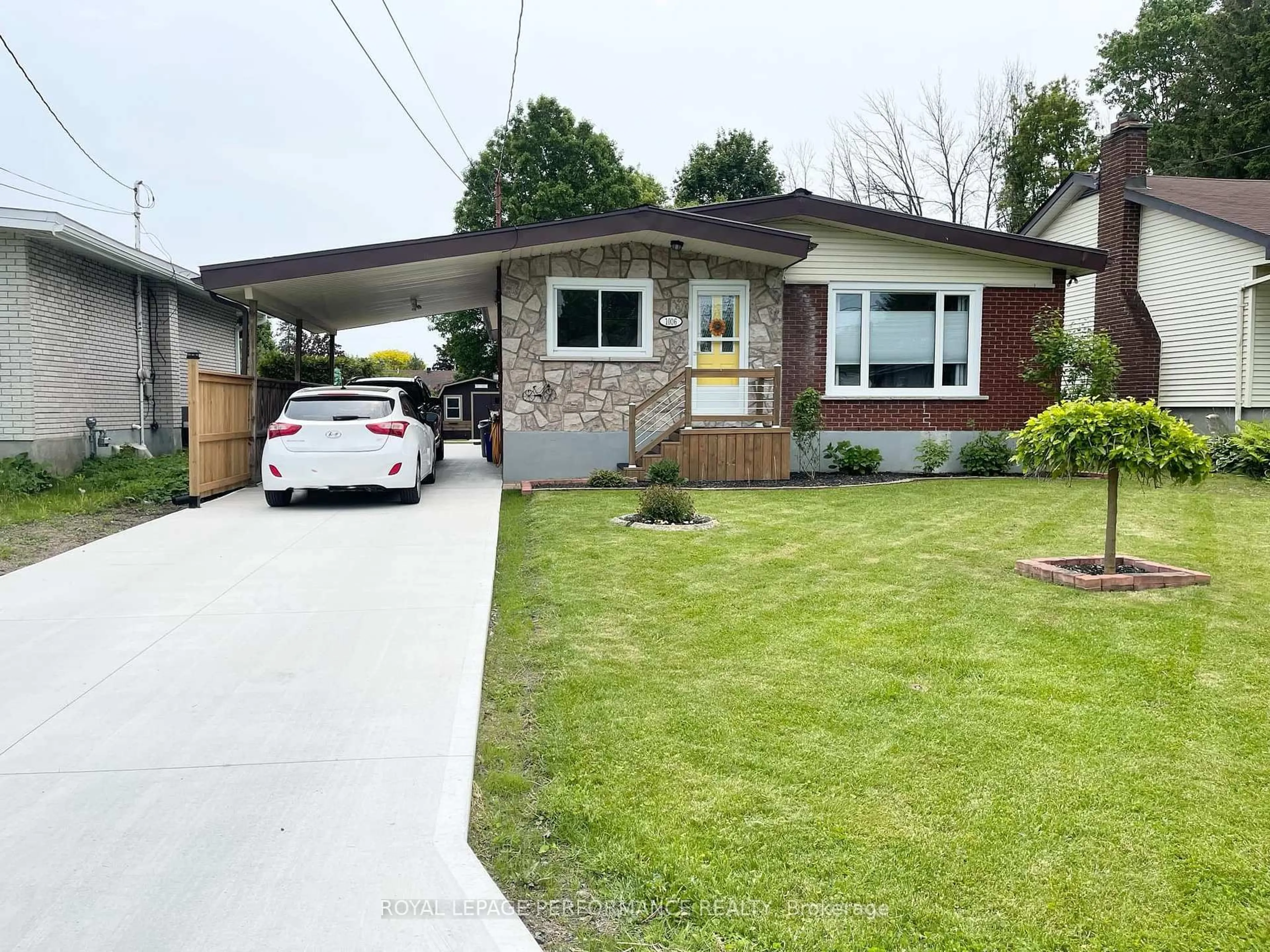 Unknown for 1006 Edythe Ave, Cornwall Ontario K6J 1N7