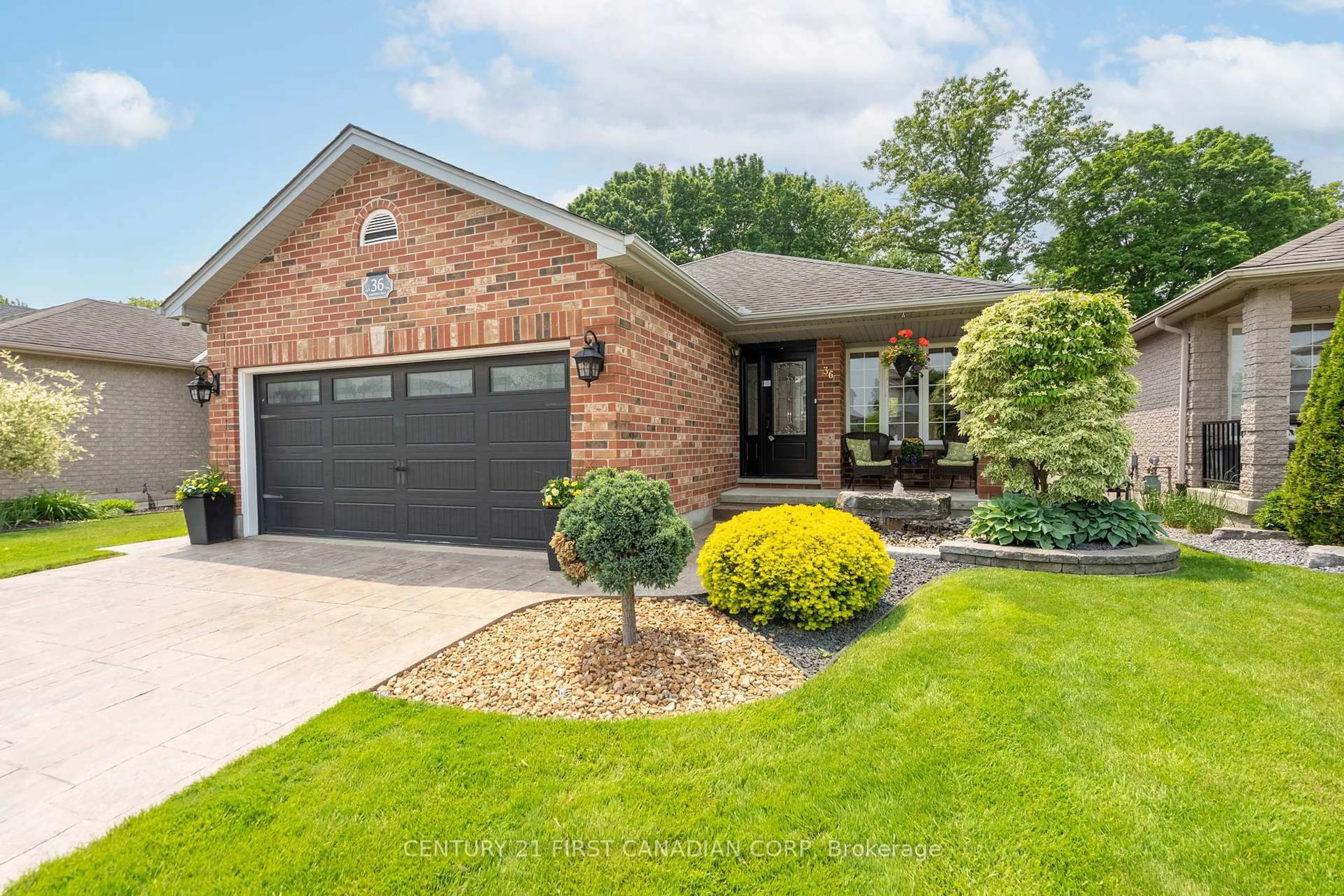 Home with brick exterior material, street for 36 Juniper Cres #115, Strathroy-Caradoc Ontario N7G 4G4