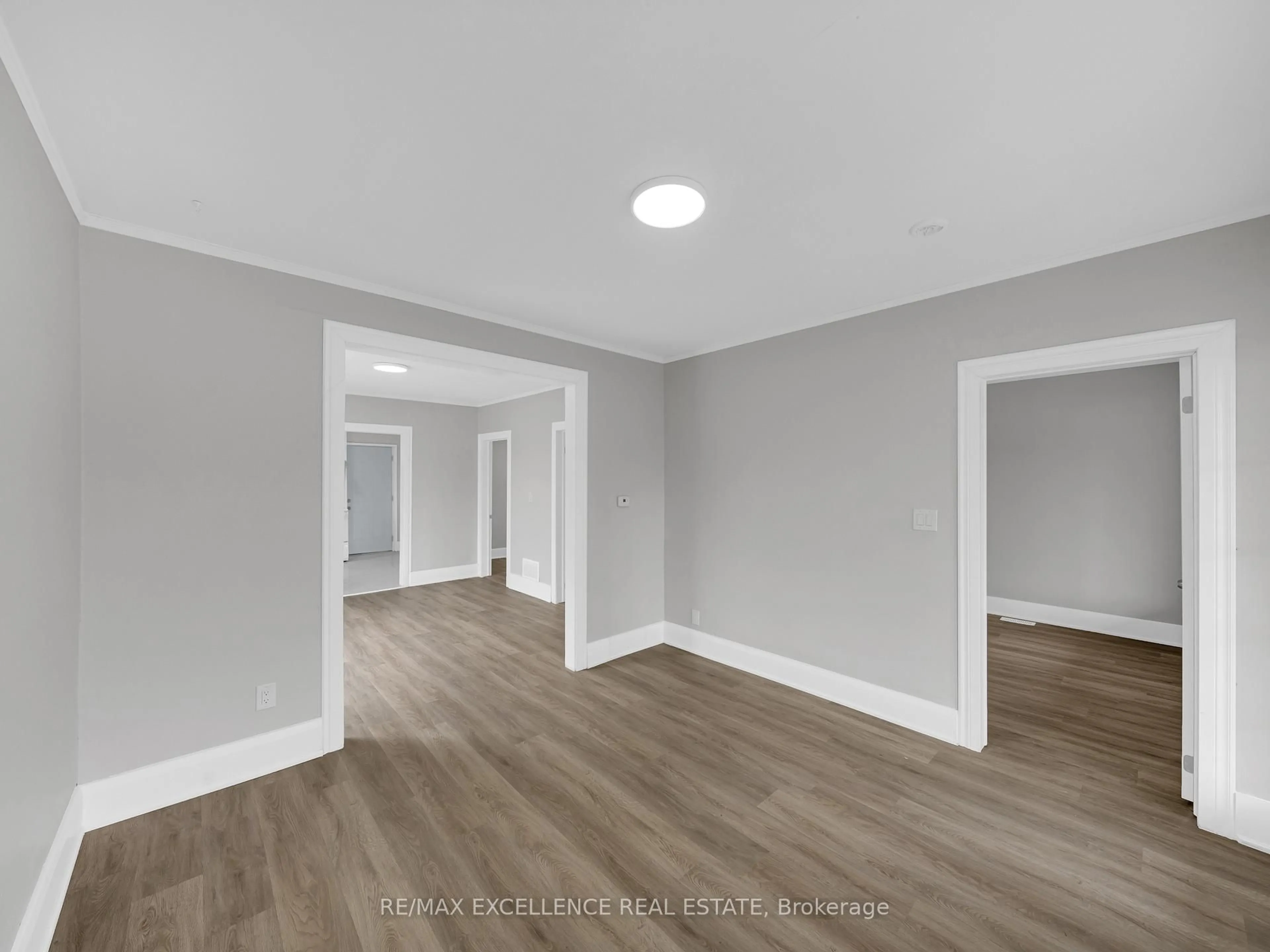 A pic of a room for 1289-91 Langlois Ave, Windsor Ontario N8X 4L6
