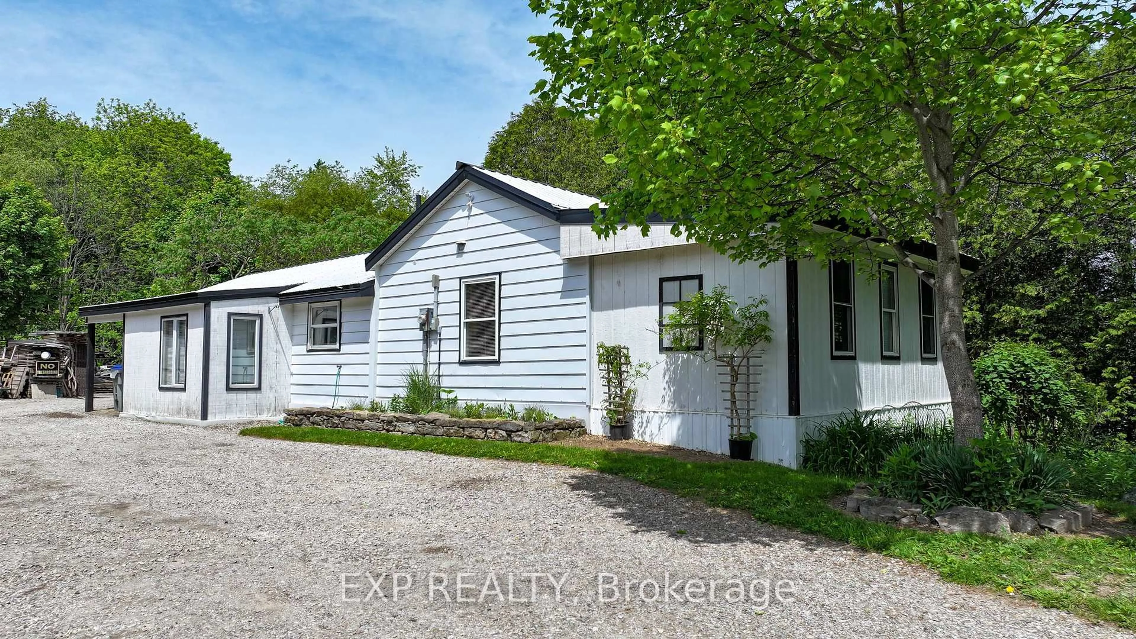 A pic from outside/outdoor area/front of a property/back of a property/a pic from drone, street for 32207 Sylvan Rd, North Middlesex Ontario N0M 2K0