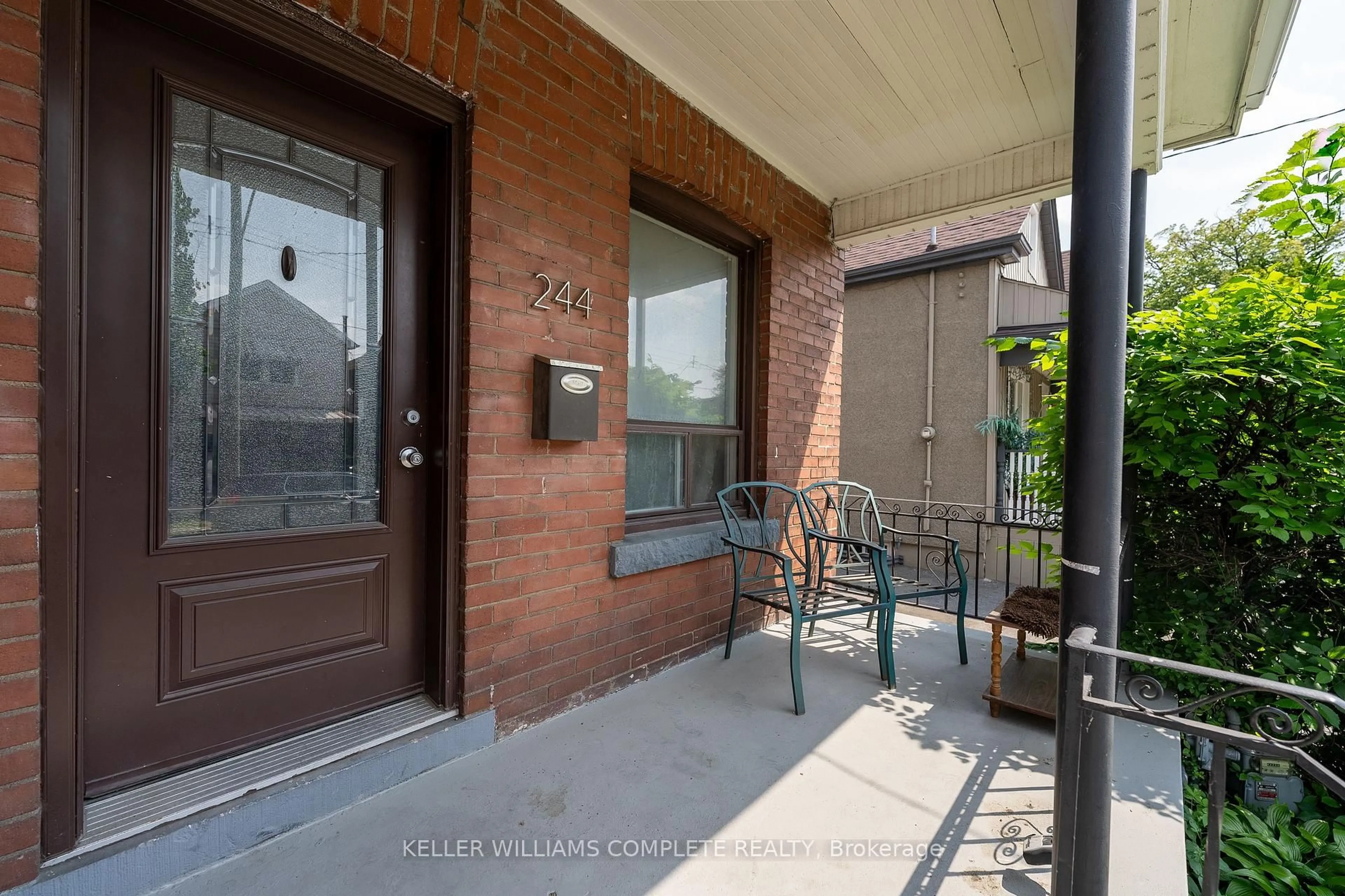 Unknown for 244 Weir St, Hamilton Ontario L8H 5G3