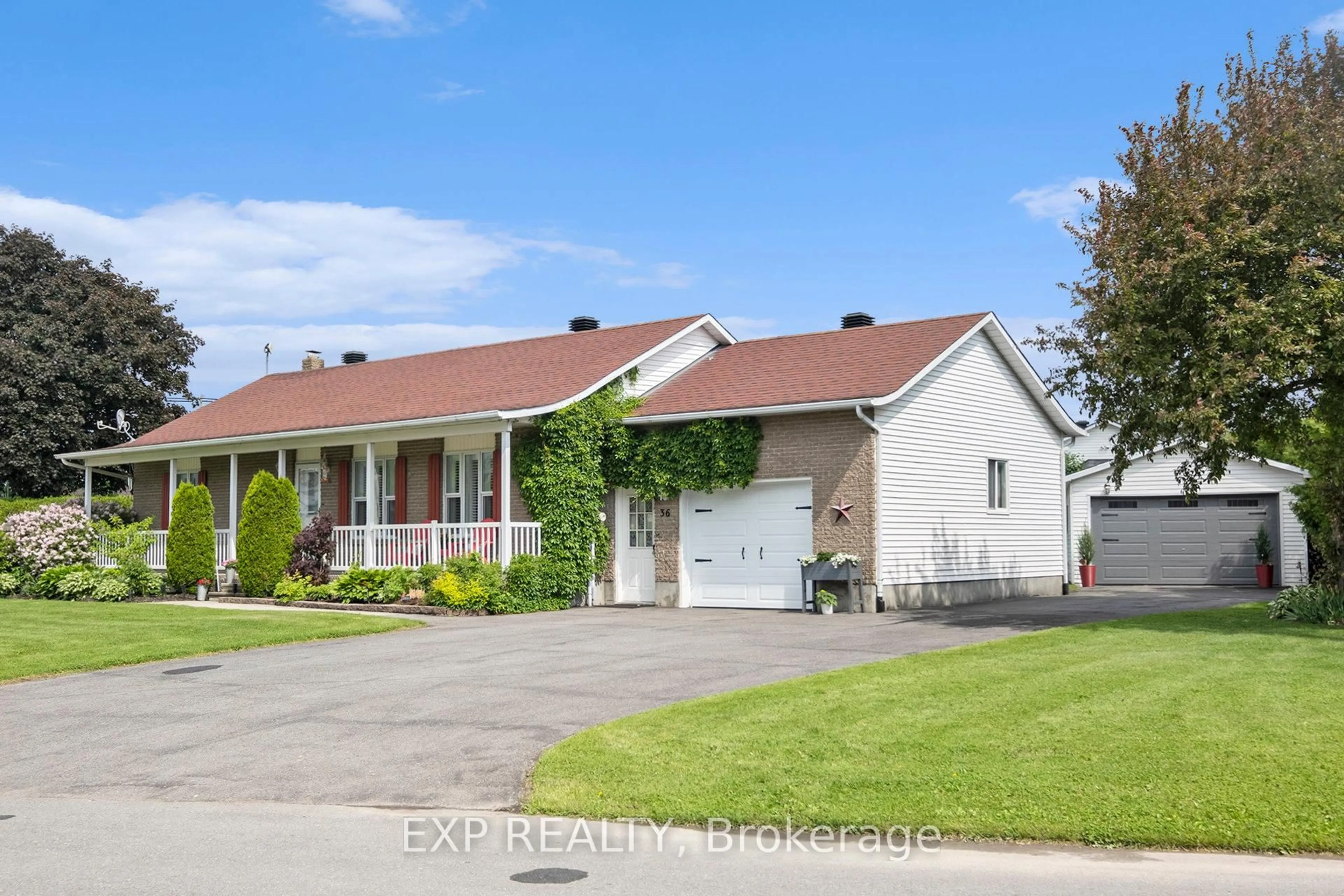 Unknown for 36 Desnoyers St, Casselman Ontario K0A 1M0